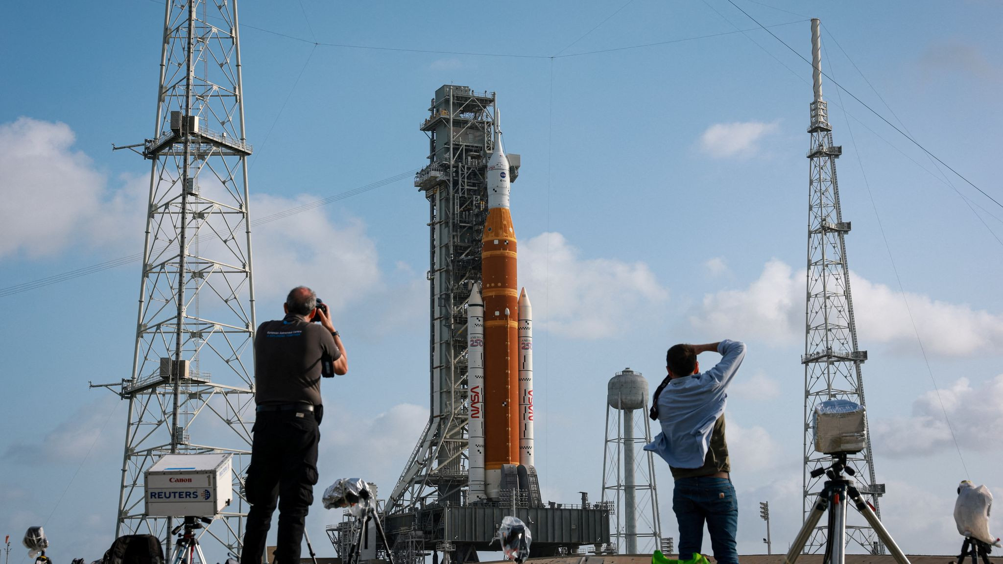 Numărătoarea inversă a &icirc;nceput p&acirc;nă la misiunea istorică pe Lună a NASA. Artemis II este gata de decolare