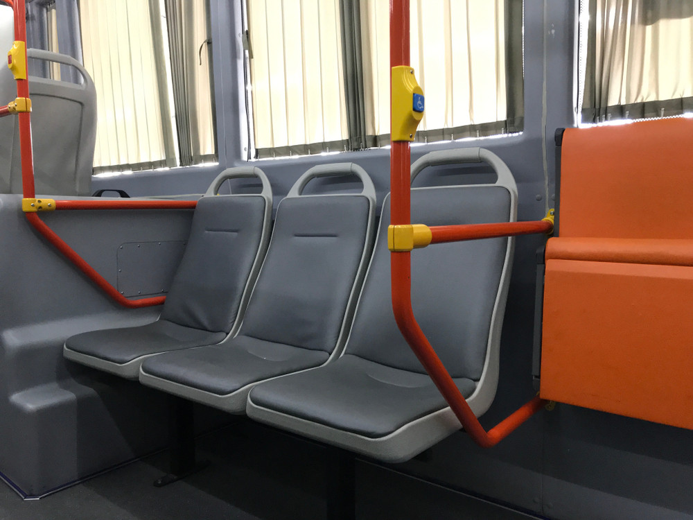 Un oraș din Rom&acirc;nia va reduce transportul public la doar 1 leu pe zi, ca reacție la scumpirea carburanților