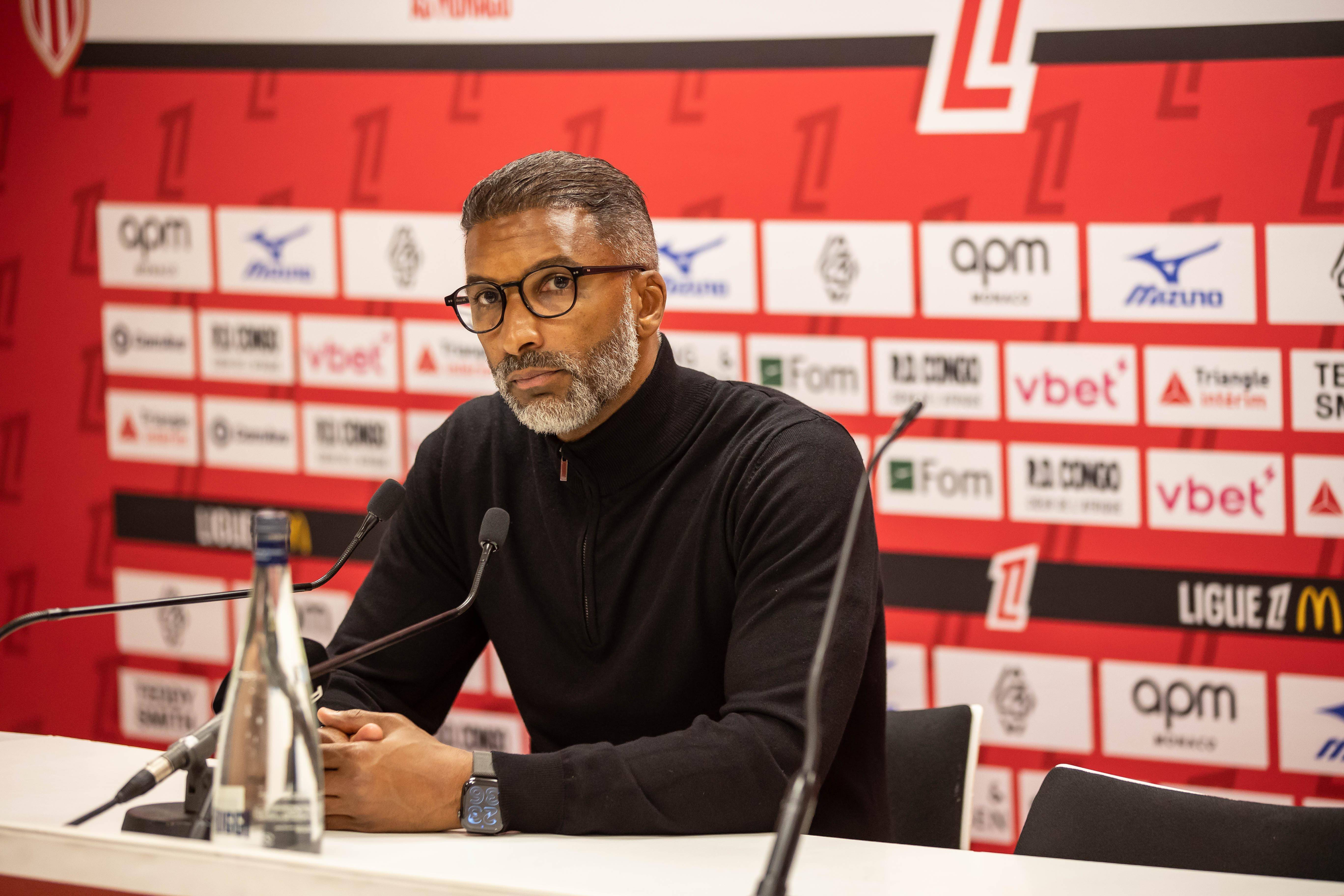 Spargere la locuinţa antrenorului echipei Olympique Marseille. Au fost furate produse de lux