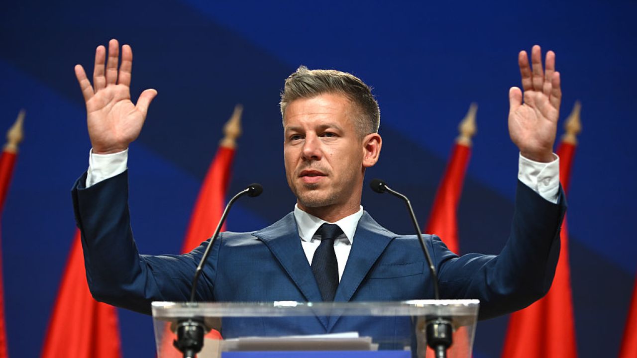 Ungaria reformează mass-media publică şi cere scuze pentru minciuni