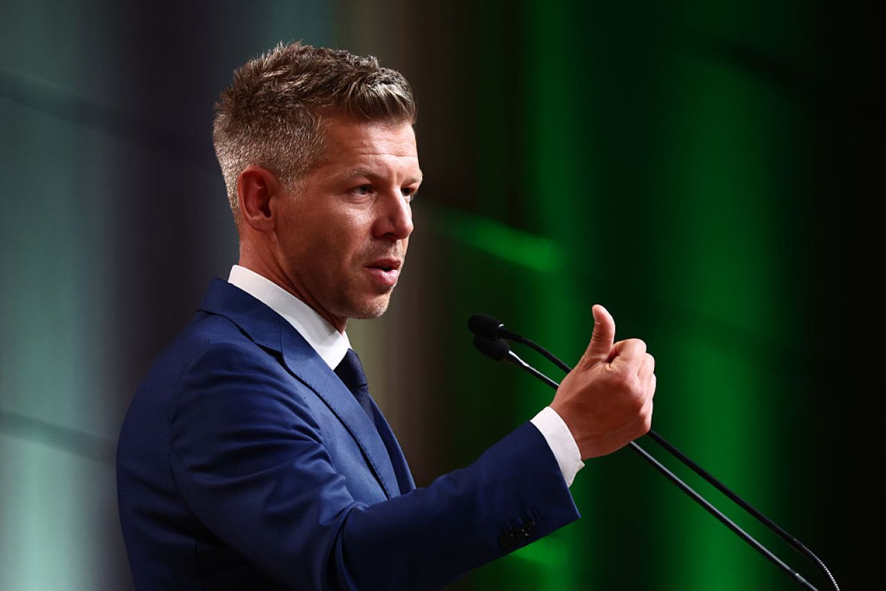 Câștigătorul alegerilor din Ungaria, Peter Magyar, l-a convocat pe liderul UDMR, Kelemen Hunor, la discuții la Budapesta