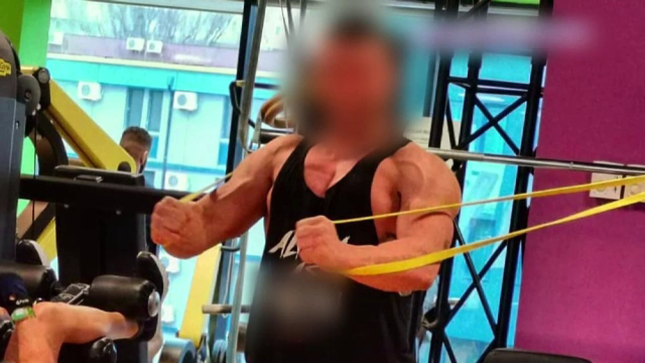 Caporal condamnat pentru uciderea câinelui partenerei sale