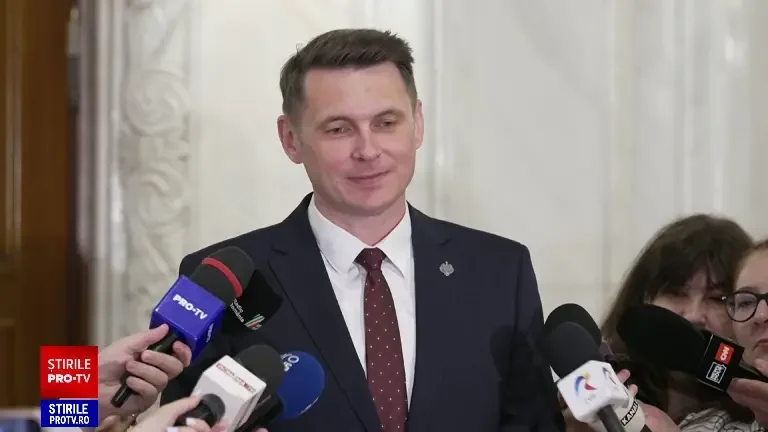 Preşedintele Senatului, Mircea Abrudean, a aflat ”din presă” că Ilie Bolojan și Simina Tănăsescu s-au întâlnit în biroul său