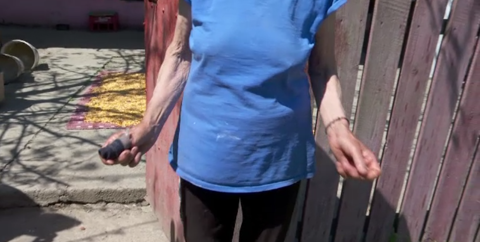 Ce spun vecinii despre un individ de 60 de ani care a violat o bătrână de 78, în Iași: „Ca fiecare om, mai are scăpări”