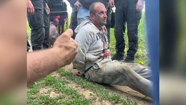 Filmul crimei de la ferma din Bihor. Suspectul ar fi fost îndrăgostit de fata de 18 ani pe care a ucis-o și abandonat-o