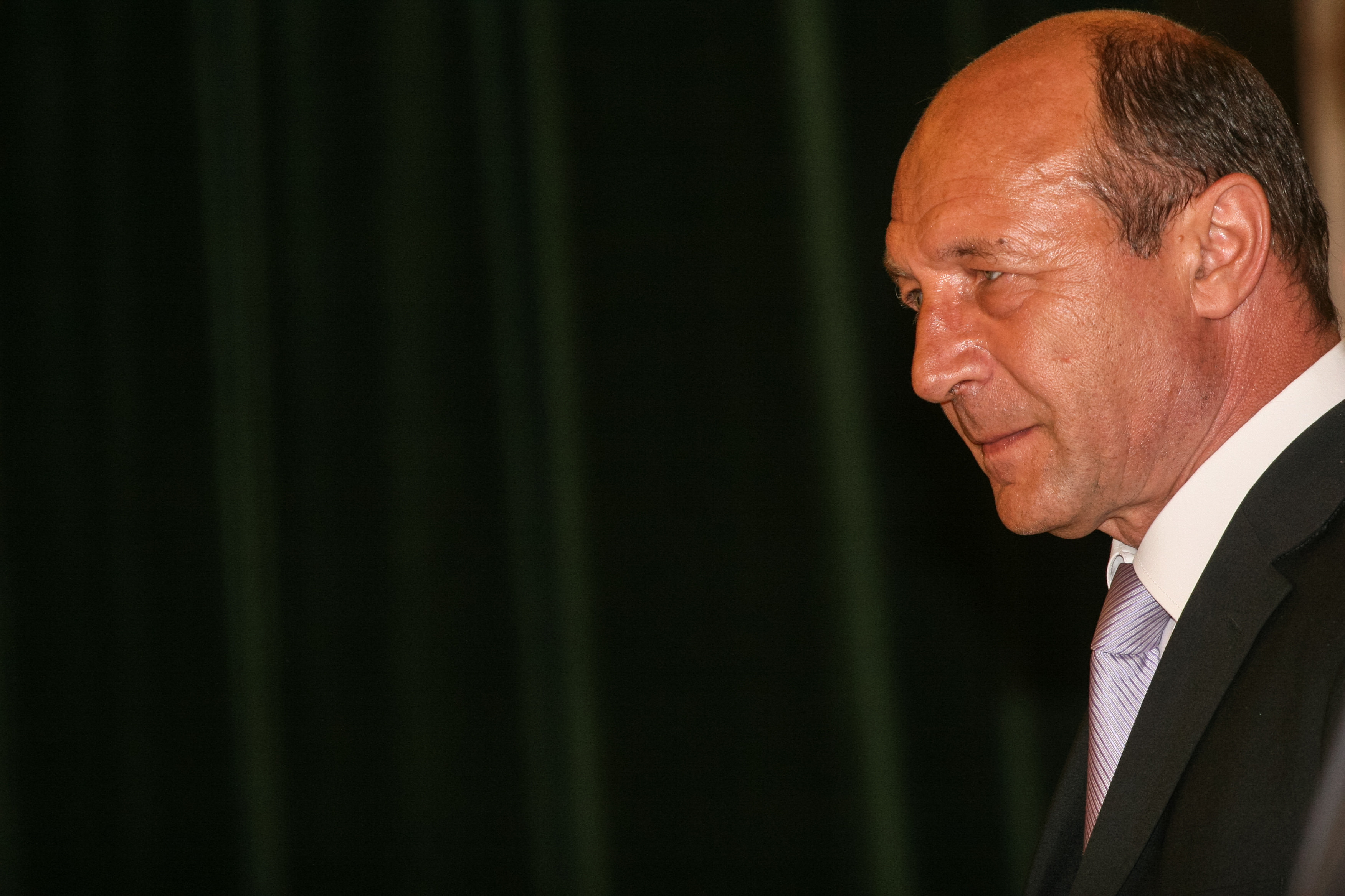 Băsescu: Anularea alegerilor, afacere dâmbovițeană. Mă îndoiesc că se vor găsi probe cu implicarea rusă. PSD are năravul ăsta