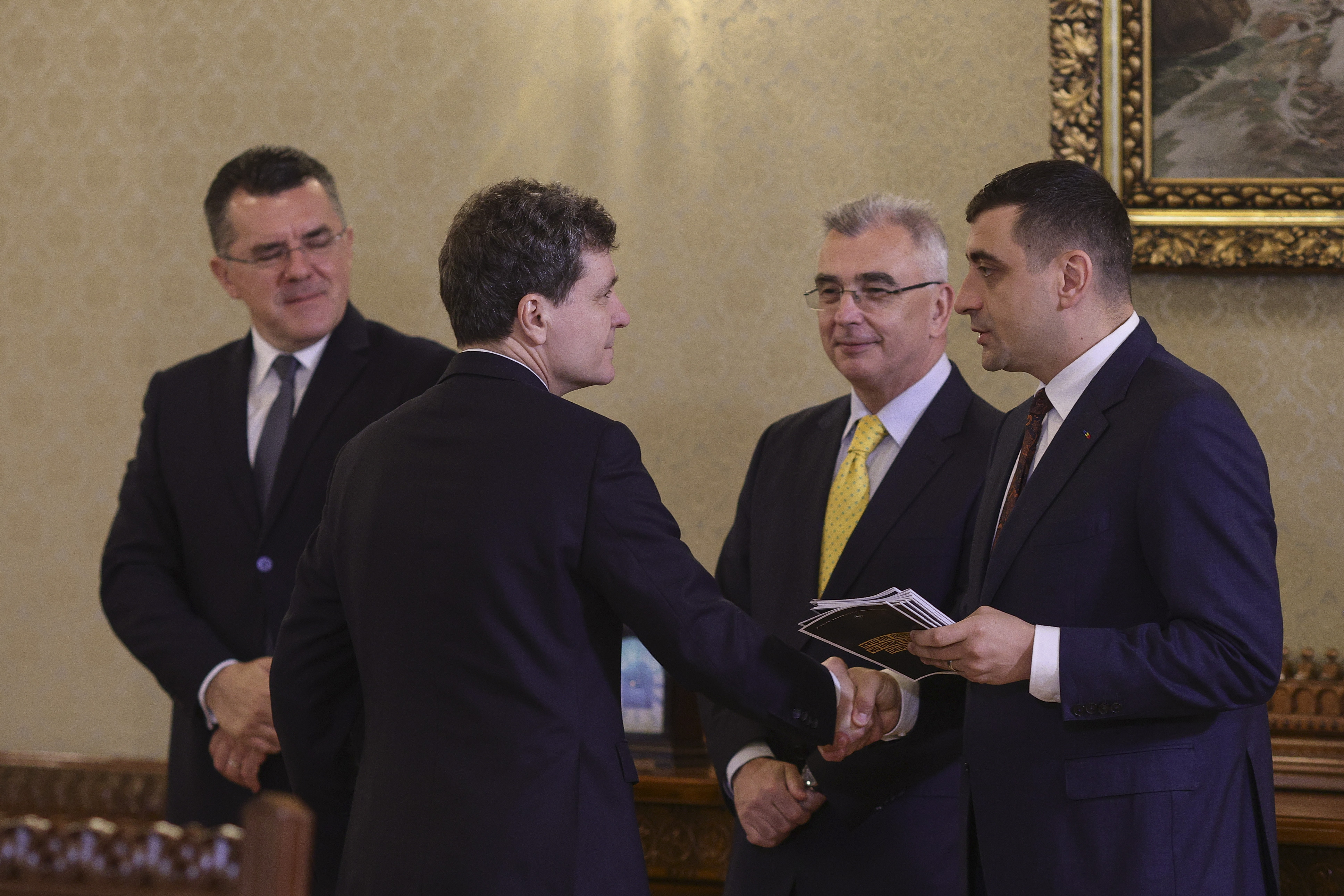 George Simion, după consultările de la Cotroceni: „Am cerut mandat pentru formarea unei guvernări. Discutăm cu oricine”