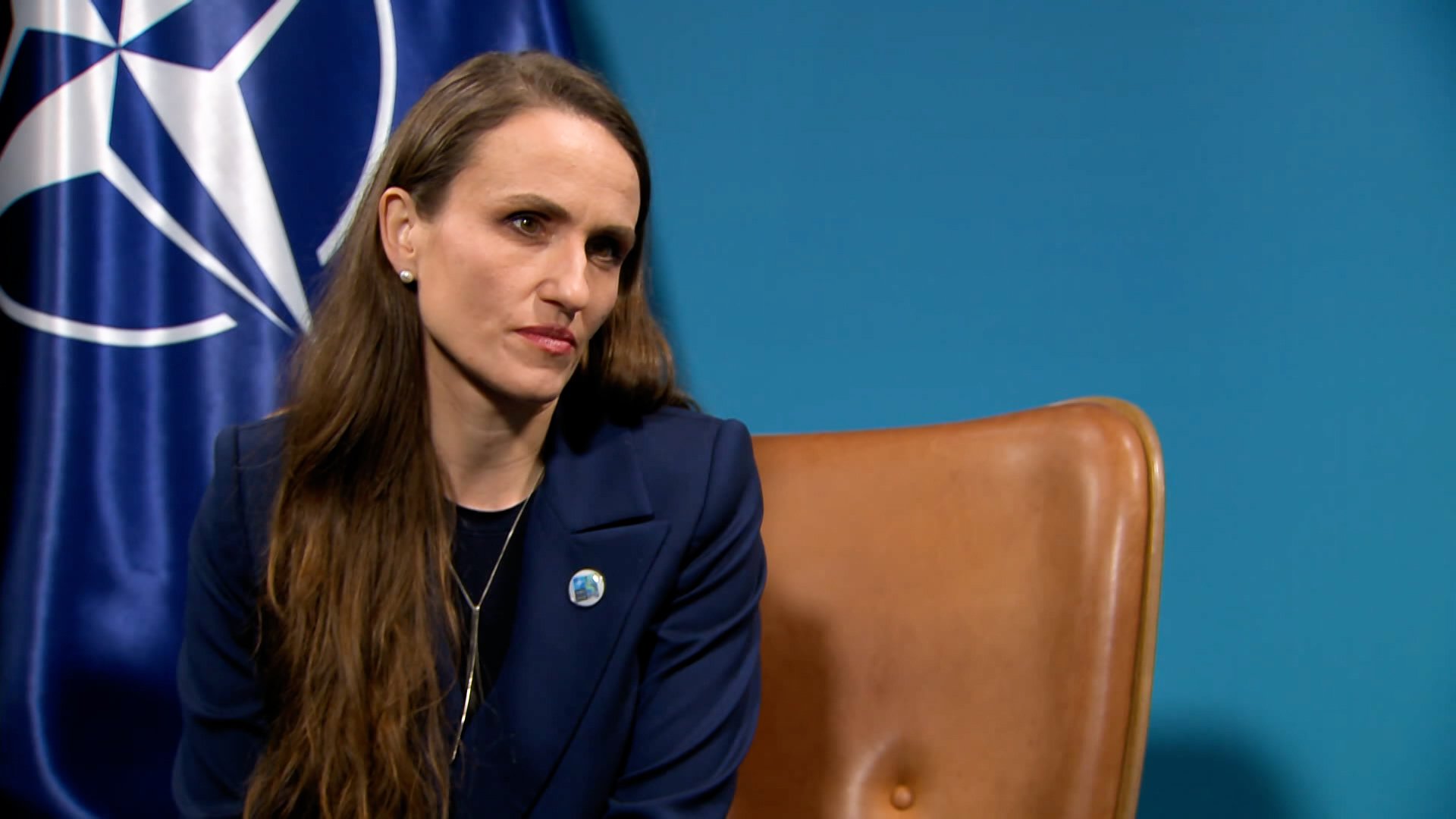 INTERVIU. Ministrul Oana Țoiu: România nu poate sta cu mâna întinsă la aliați dacă nu face eforturi proprii pentru apărare