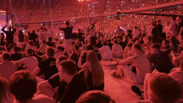 Peste 42.000 de fani la concertul lui Max Korj pe Arena Națională. Majoritatea spectatorilor au venit din străinătate
