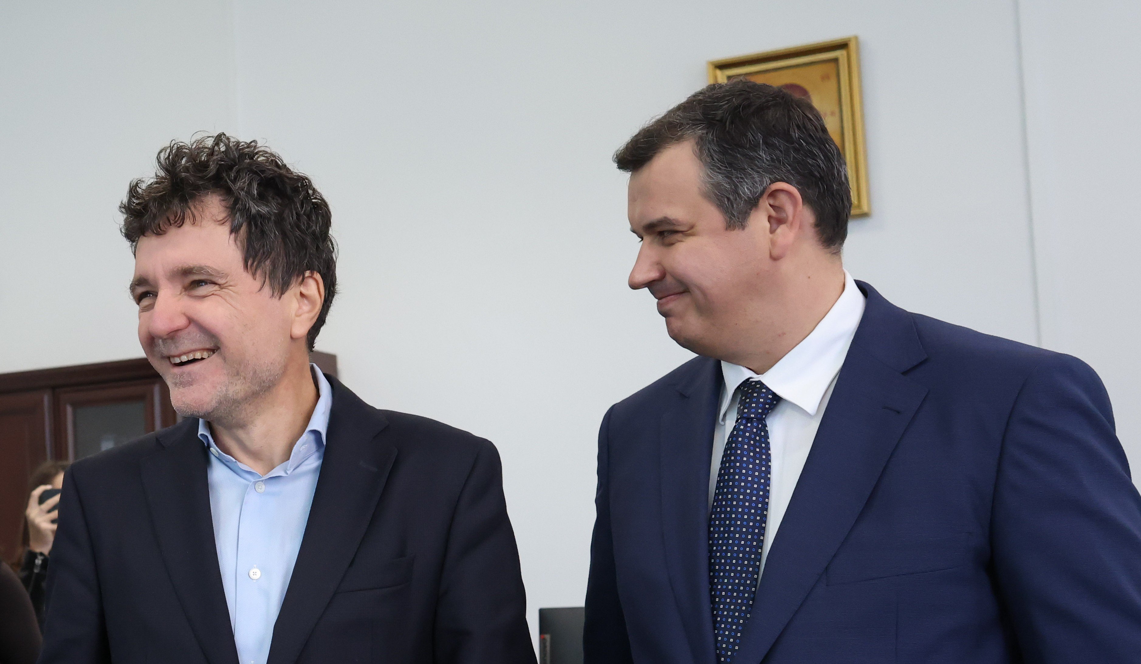 Cine este Eugen Tomac, politicianul vehiculat că ar putea fi propus premier de președintele Nicușor Dan