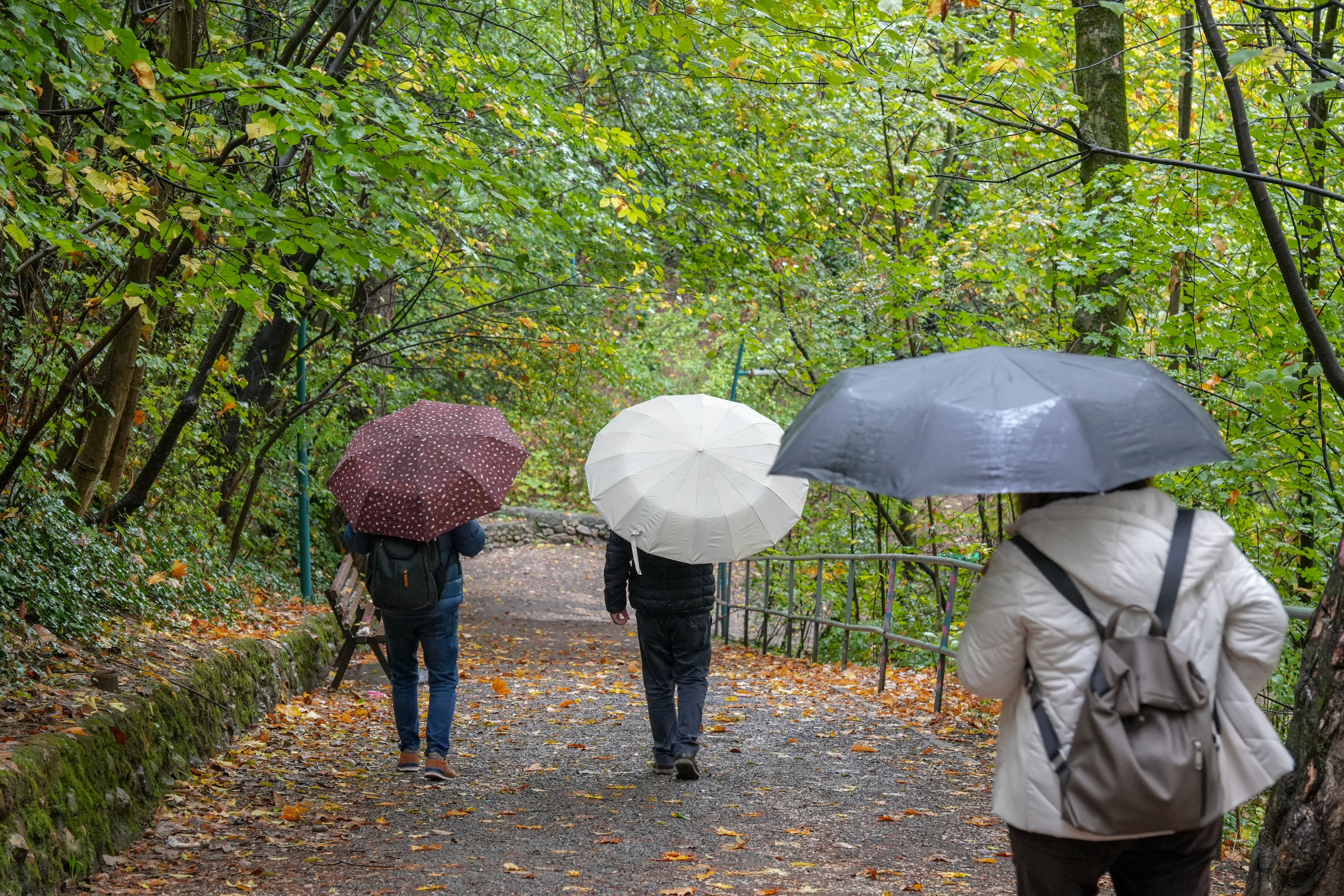 Vremea azi, 31 mai. Temperaturi de vară în Oltenia și furtuni în mai multe zone din țară