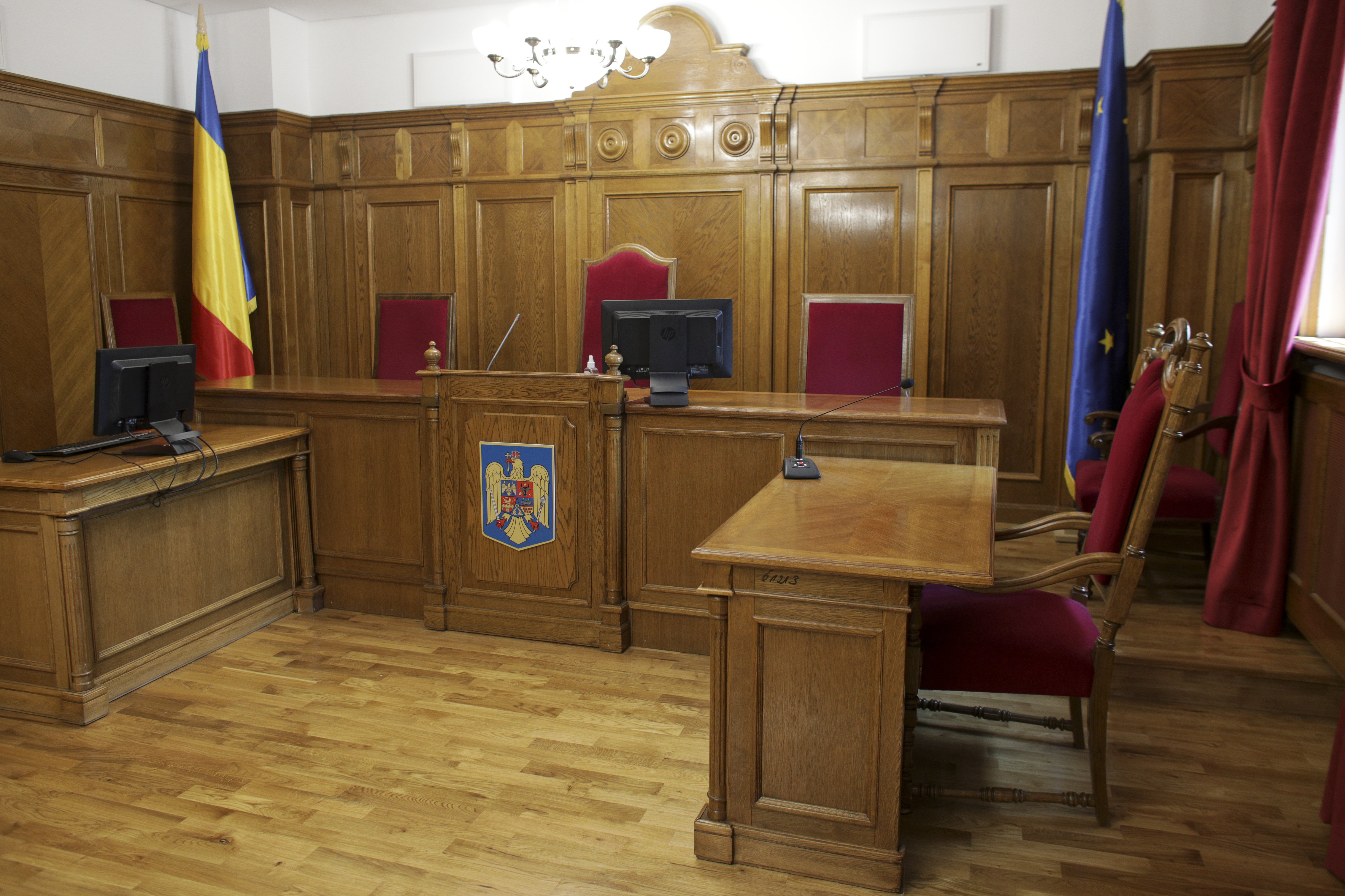 Justiția își suspendă activitatea timp de patru ore pentru consultări privind Legea salarizării. Între ce ore este blocajul