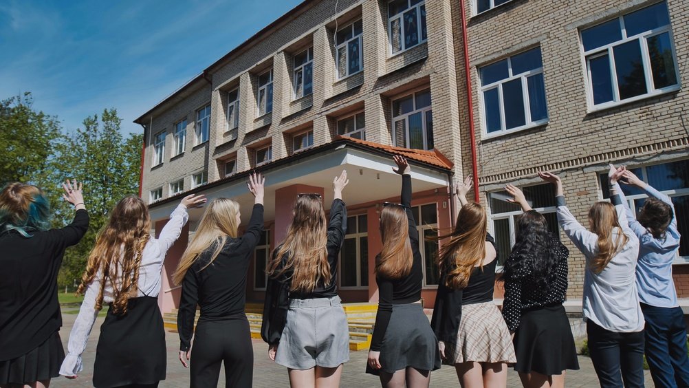 Ultima zi de școală pentru clasa a XII-a. Când se încheie cursurile înainte de BAC și ce urmează