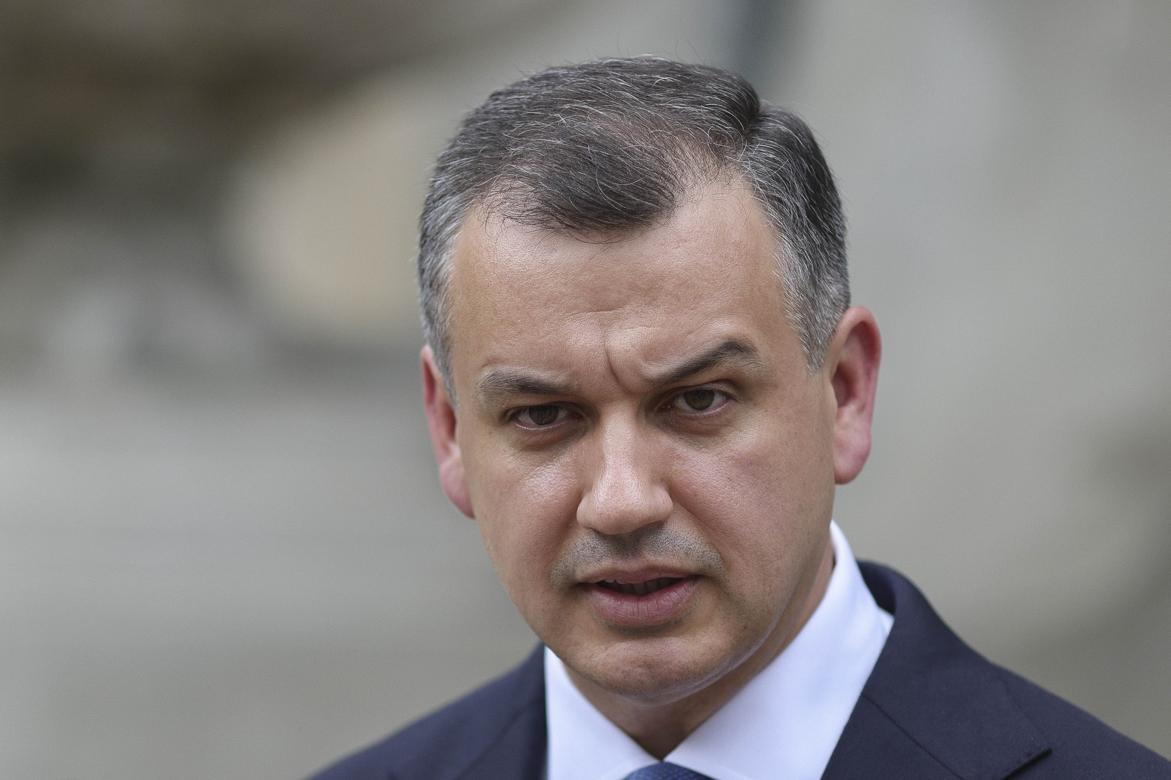 Negocieri politice pentru un nou Guvern. Eugen Tomac își con