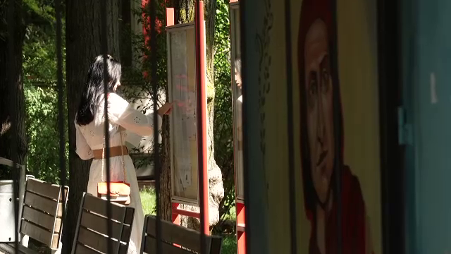 A început bacalaureatul. Prima probă: competențe orale la limba română. Elevă, după test: „Mi-a picat un text memoralistic”