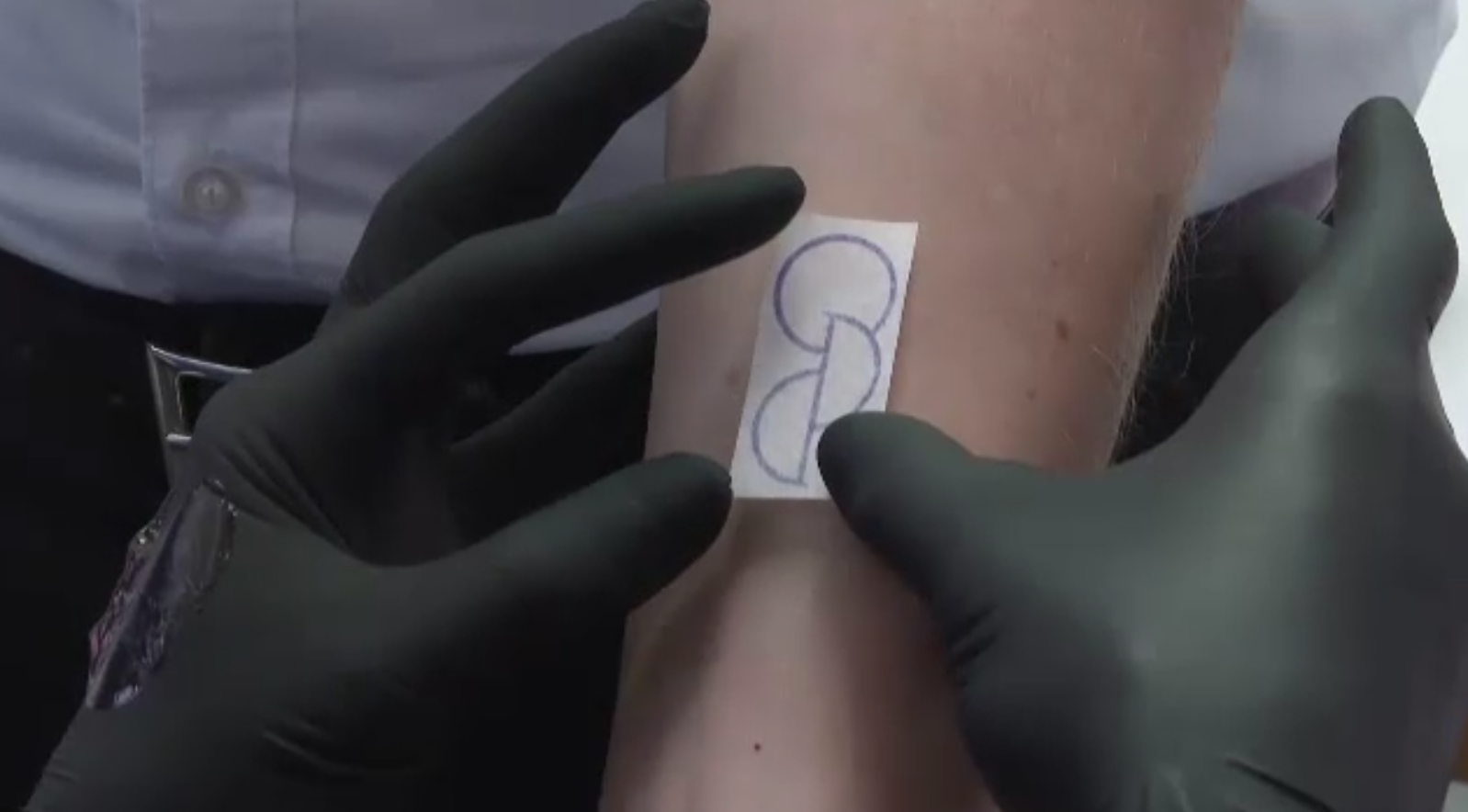 Tatuaj gratuit pentru cei care susțin donarea de organe. Cam
