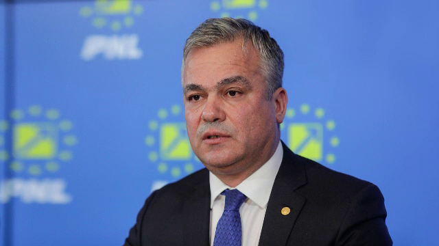 Nicușor Dan, la al doilea premier desemnat. Ce șanse are Adrian Veștea să strângă o majoritate în condițiile actuale
