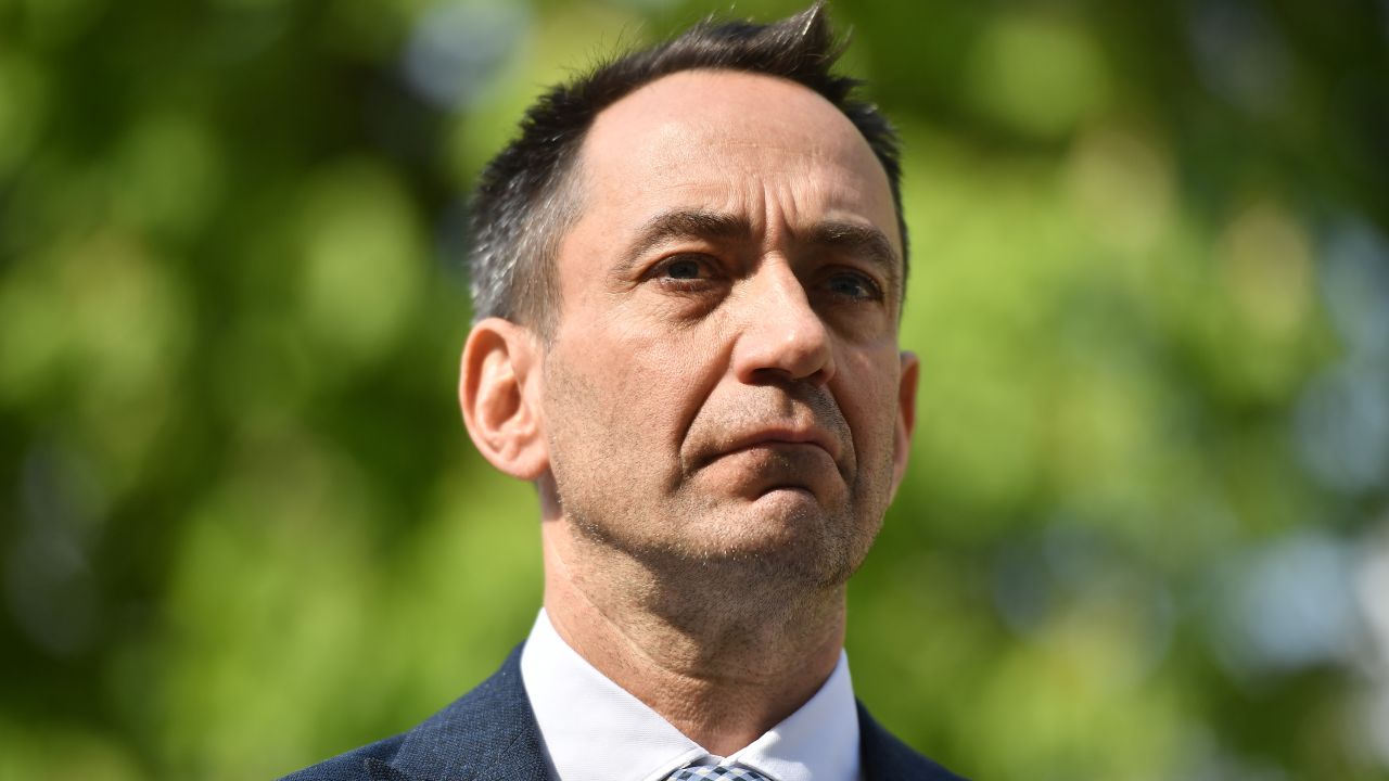 Liderul deputaților UDMR amenință cu condiționarea sprijinului pentru guvern de respingerea legii drapelului
