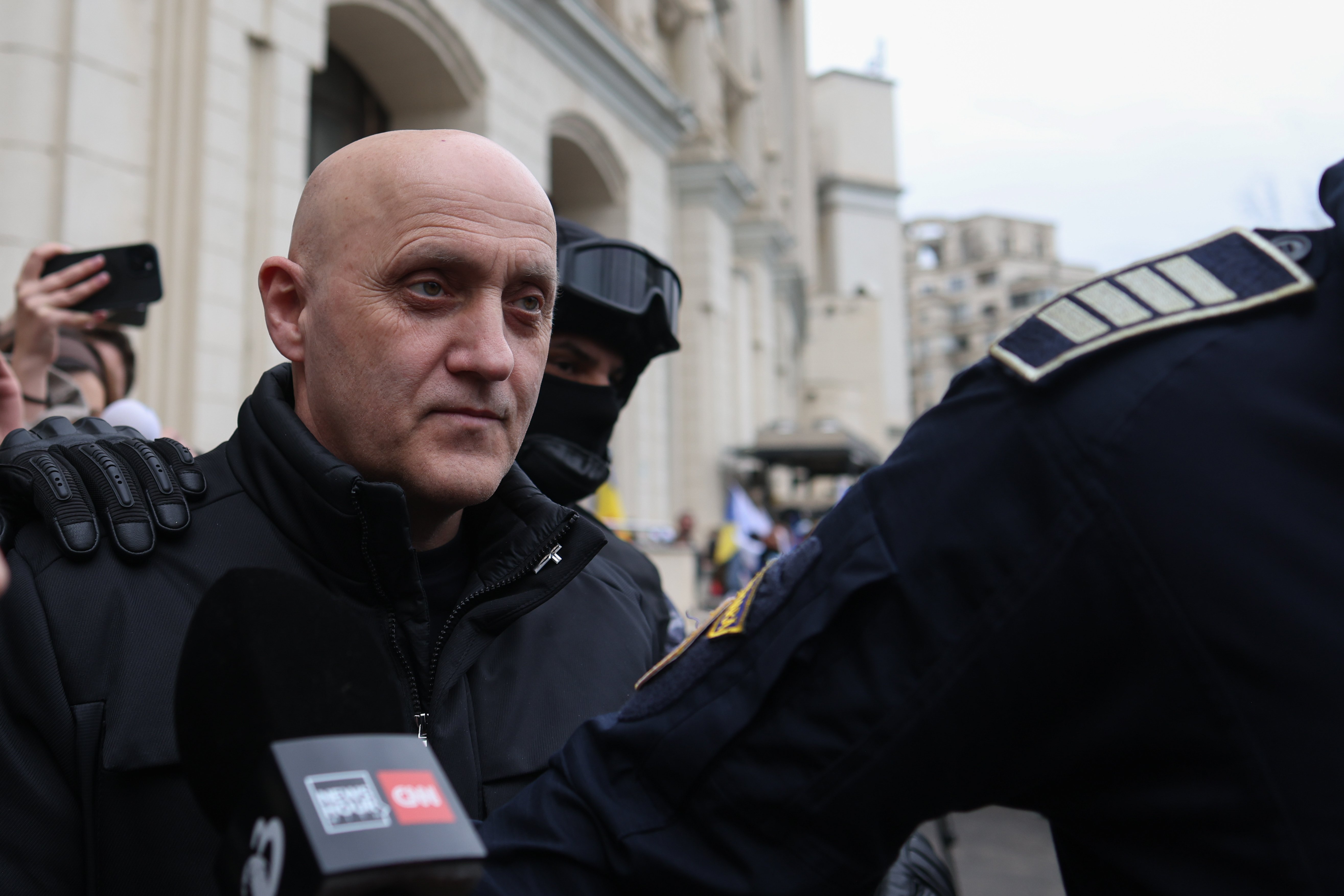 Instanţa supremă a decis eliberarea mercenarului Horaţiu Potra. În schimb, va face arest la domiciliu și va purta o brățară