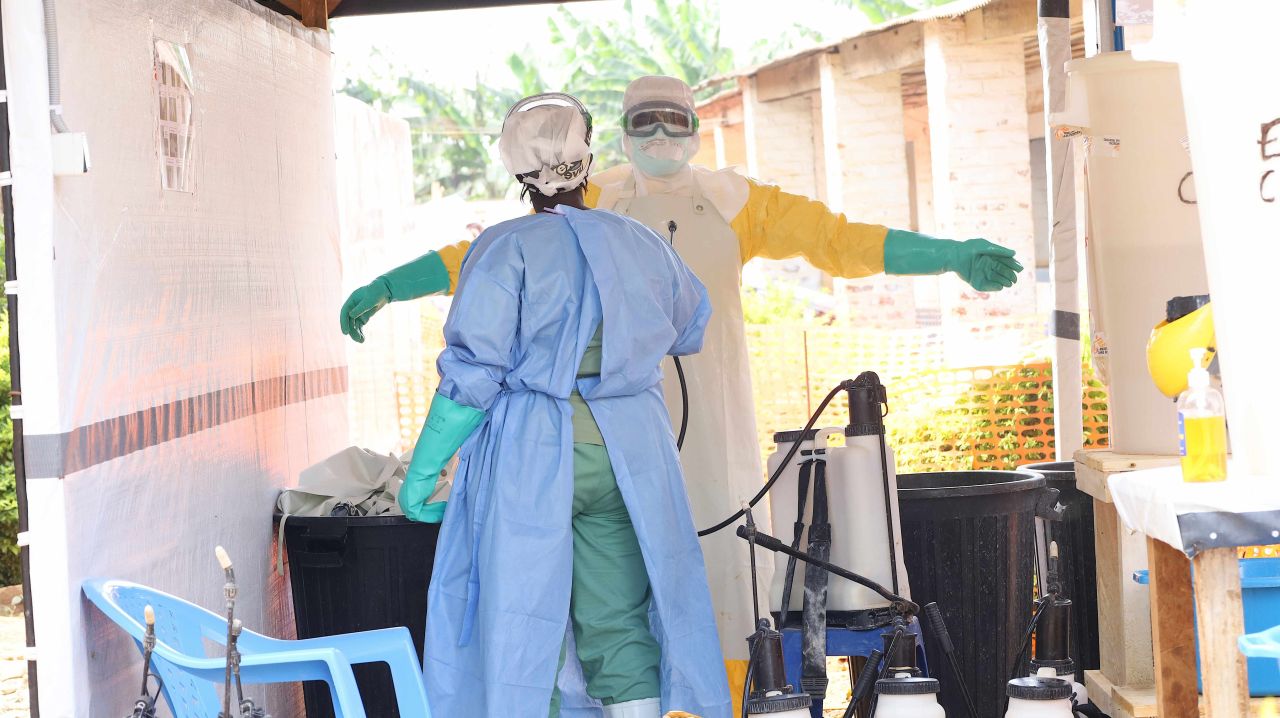 Focarul de Ebola s-a extins în nouă provincii din RDC și țări învecinate