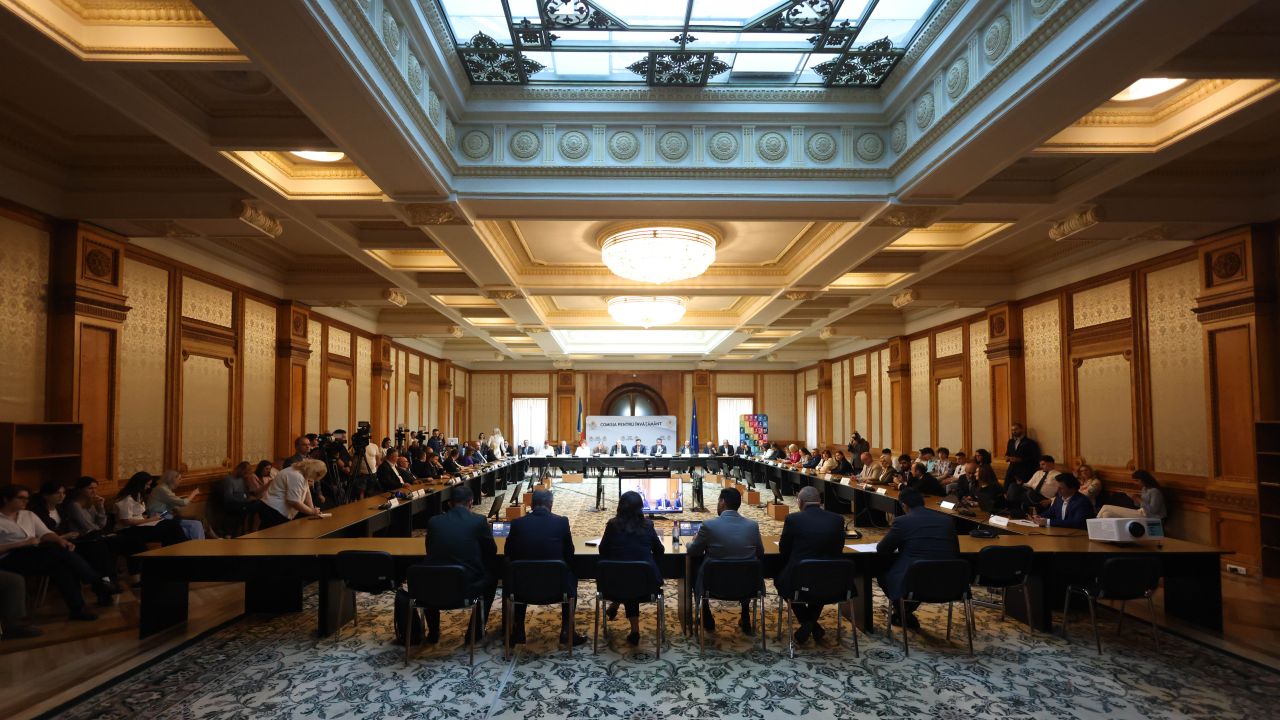 Grindeanu anunță convocarea unei sesiuni extraordinare pentru legile PNRR din 27 iulie