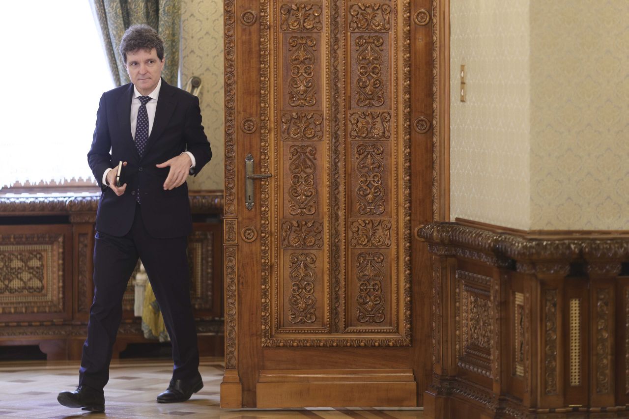 Nicușor Dan, despre anticipate: ”Un subiect total neserios”. ”Pentru 5% în plus sau în minus, e imatur”