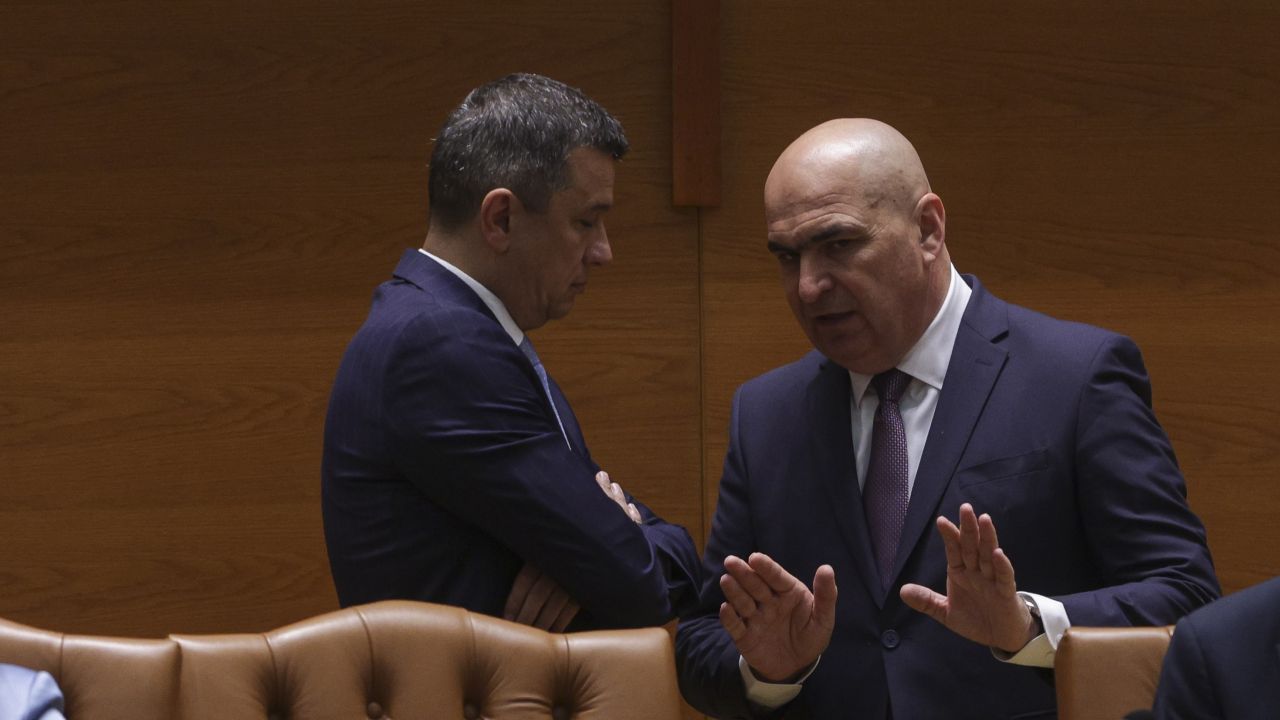 PSD revine la guvernare menținând unele măsuri criticate, inclusiv impozite după valoarea de piață