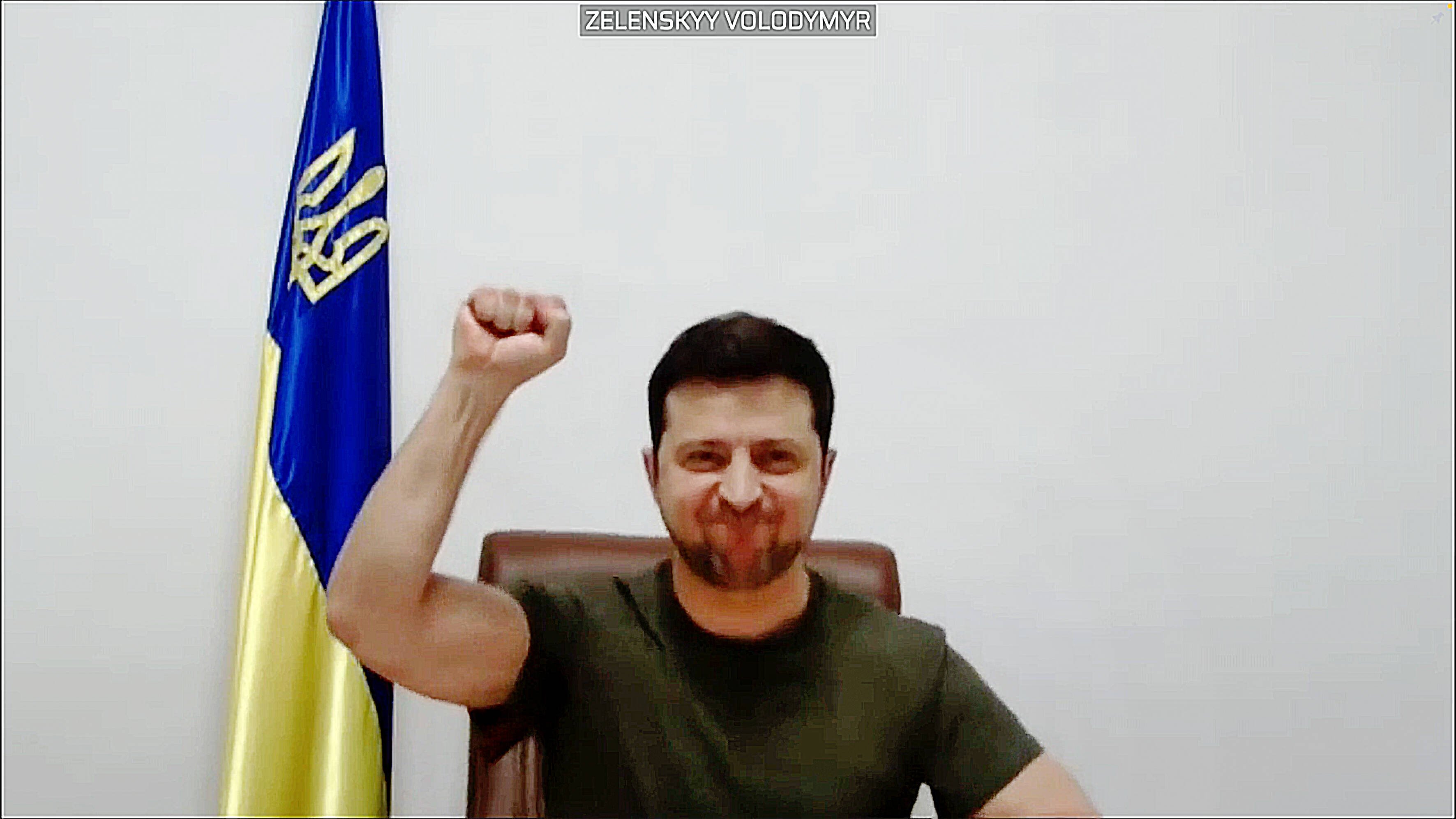 Volodimir Zelenski: Ucraina a lovit pentru a doua oară în Rusia o rafinărie de petrol aflată la 1.300 de km distanţă