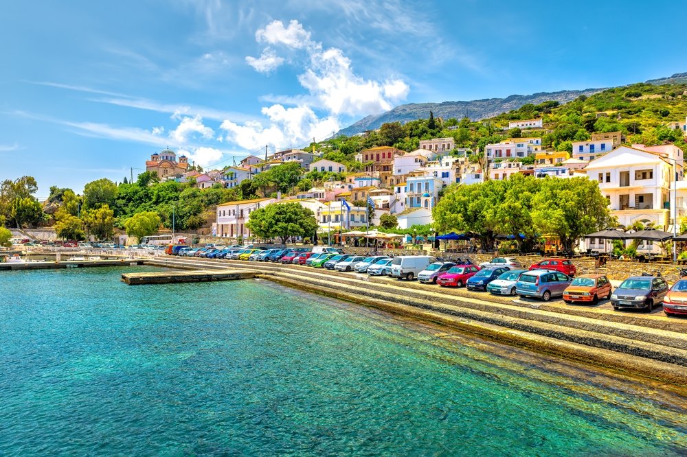 Cât costă amenda de parcare neregulamentară în Grecia. Ce trebuie să știi despre regulile de parcare