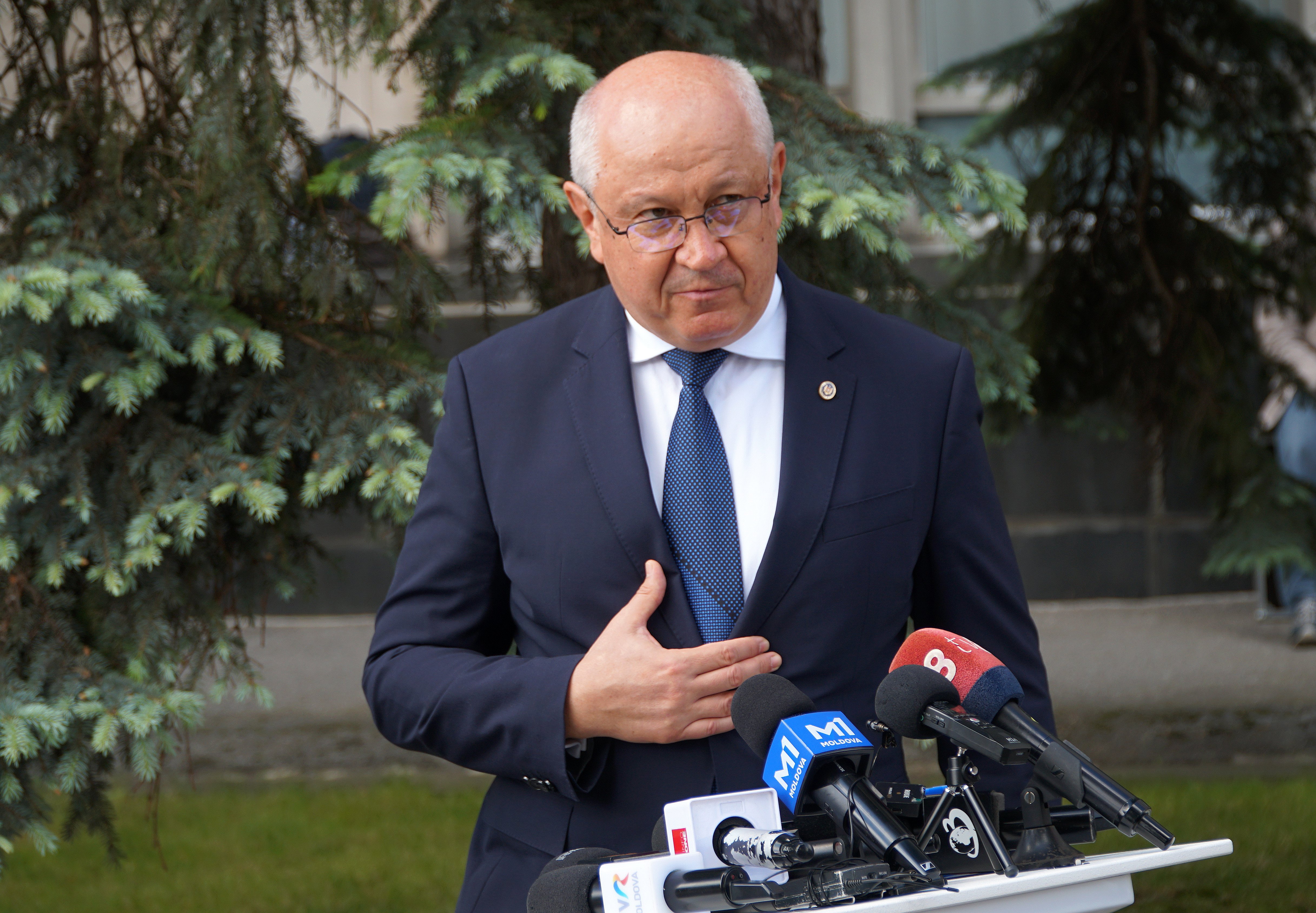 Premierul Republicii Moldova, Alexandru Munteanu, a demisionat, fără să spună care este motivul: ”Aleg să plec”