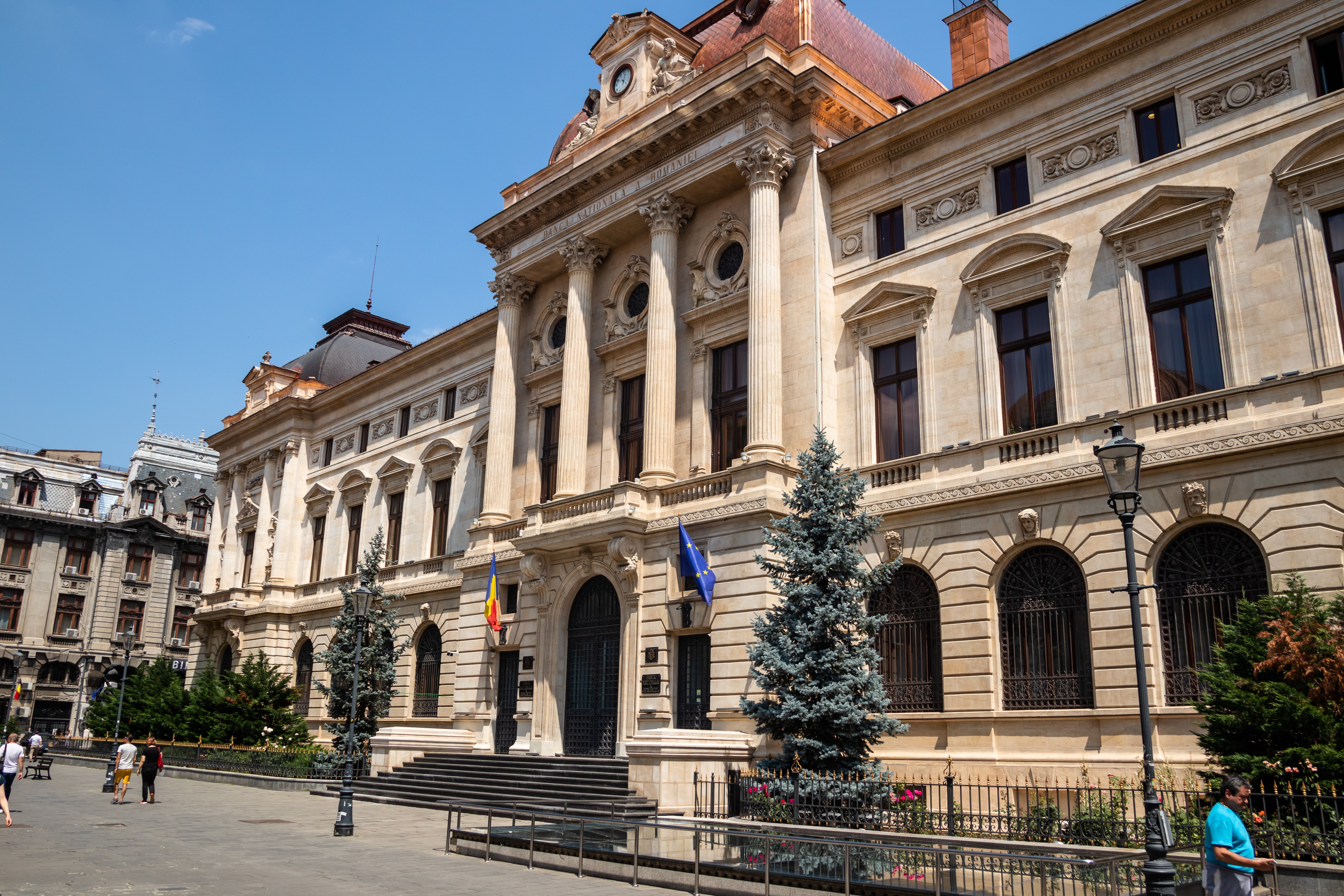 BNR sare în apărarea băncilor: Procesele pe ROBOR pot provoca pierderi mai mari decât amenzile date Consiliul Concurenței