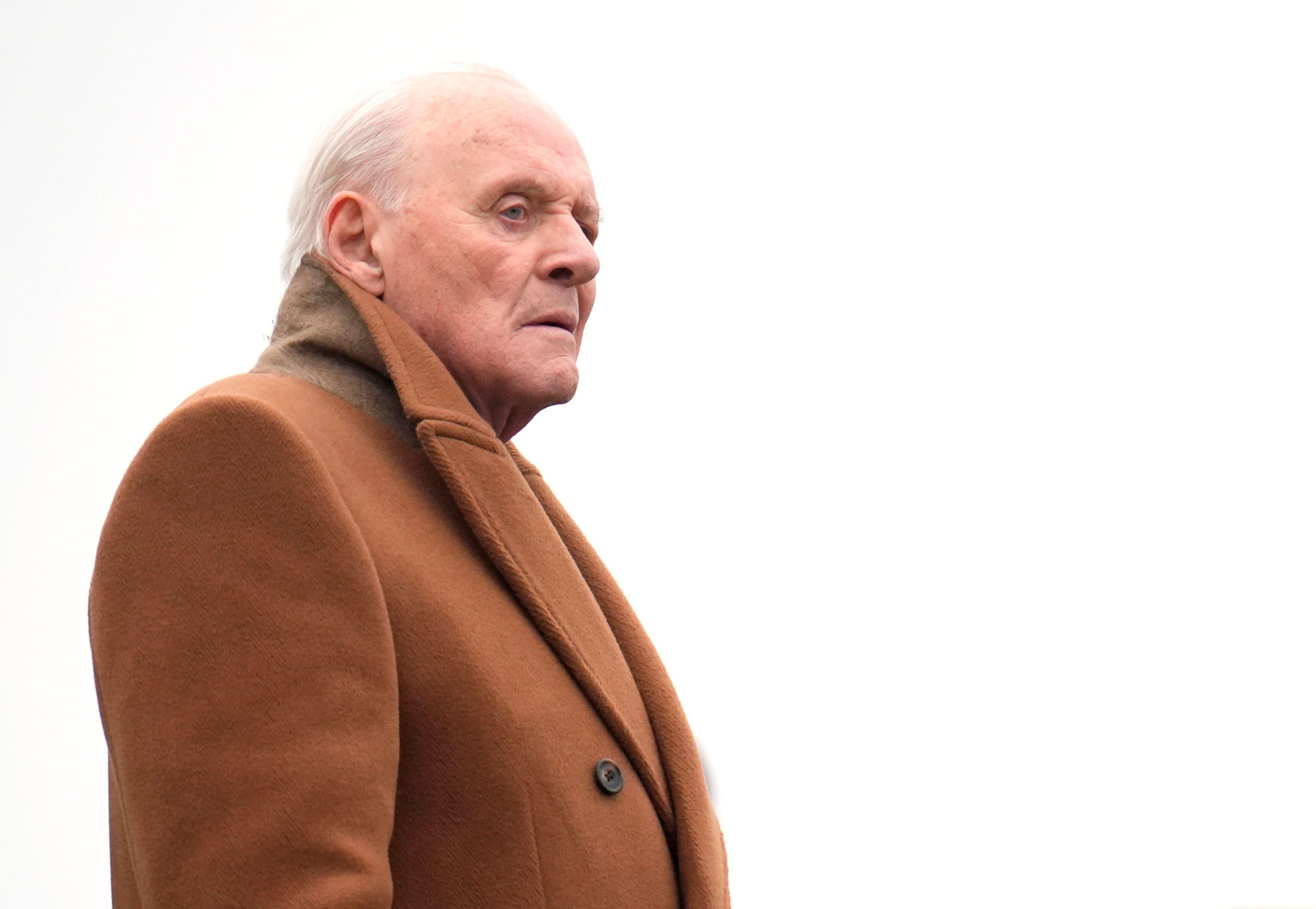 Anthony Hopkins se lansează în muzică la 88 de ani. Va lansa compoziții scrise în ultimii 60 de ani: „E prima mea pasiune”
