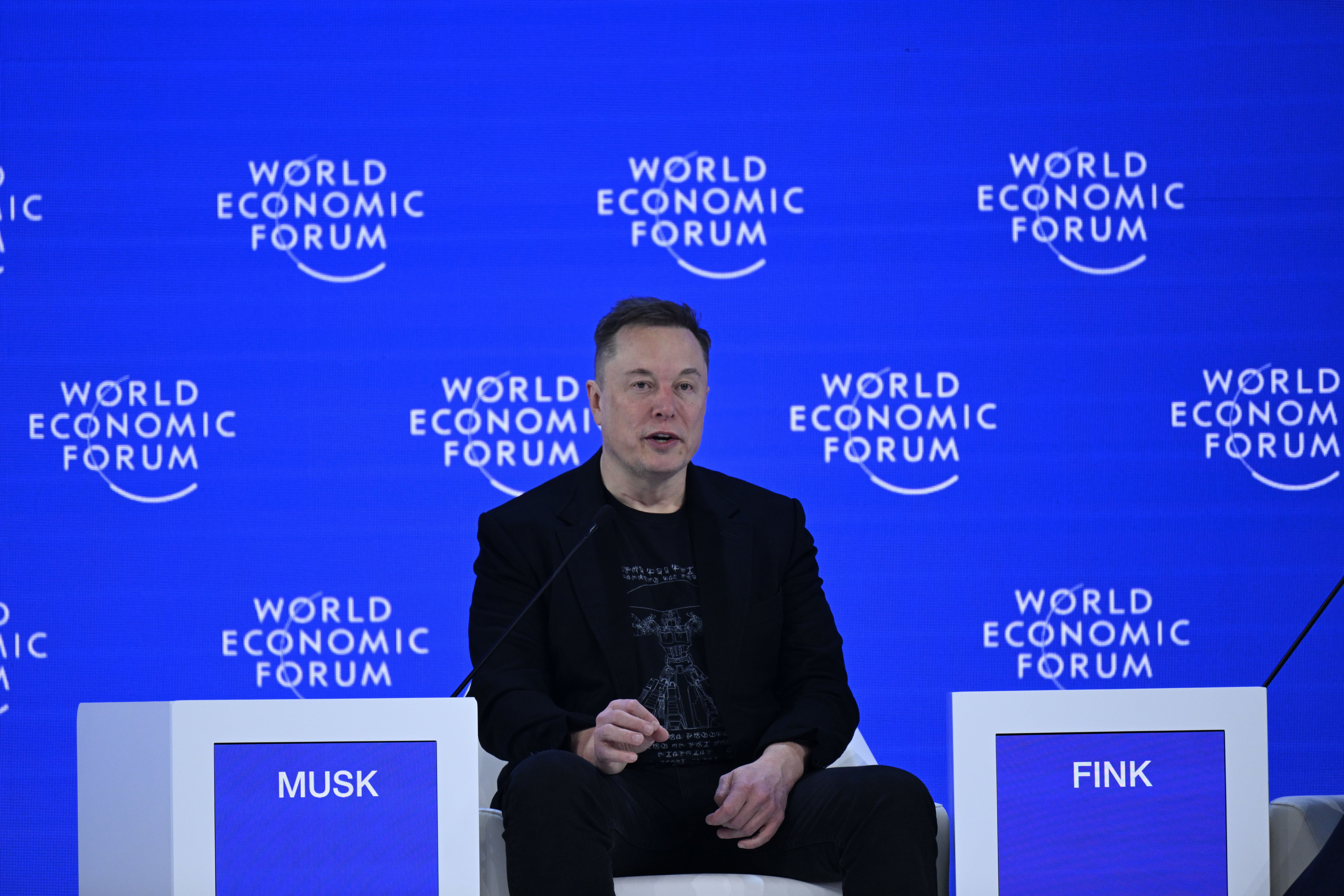Elon Musk spune că SpaceX ar putea valora mai mult decât întreaga planetă. Ce arată evaluările experților