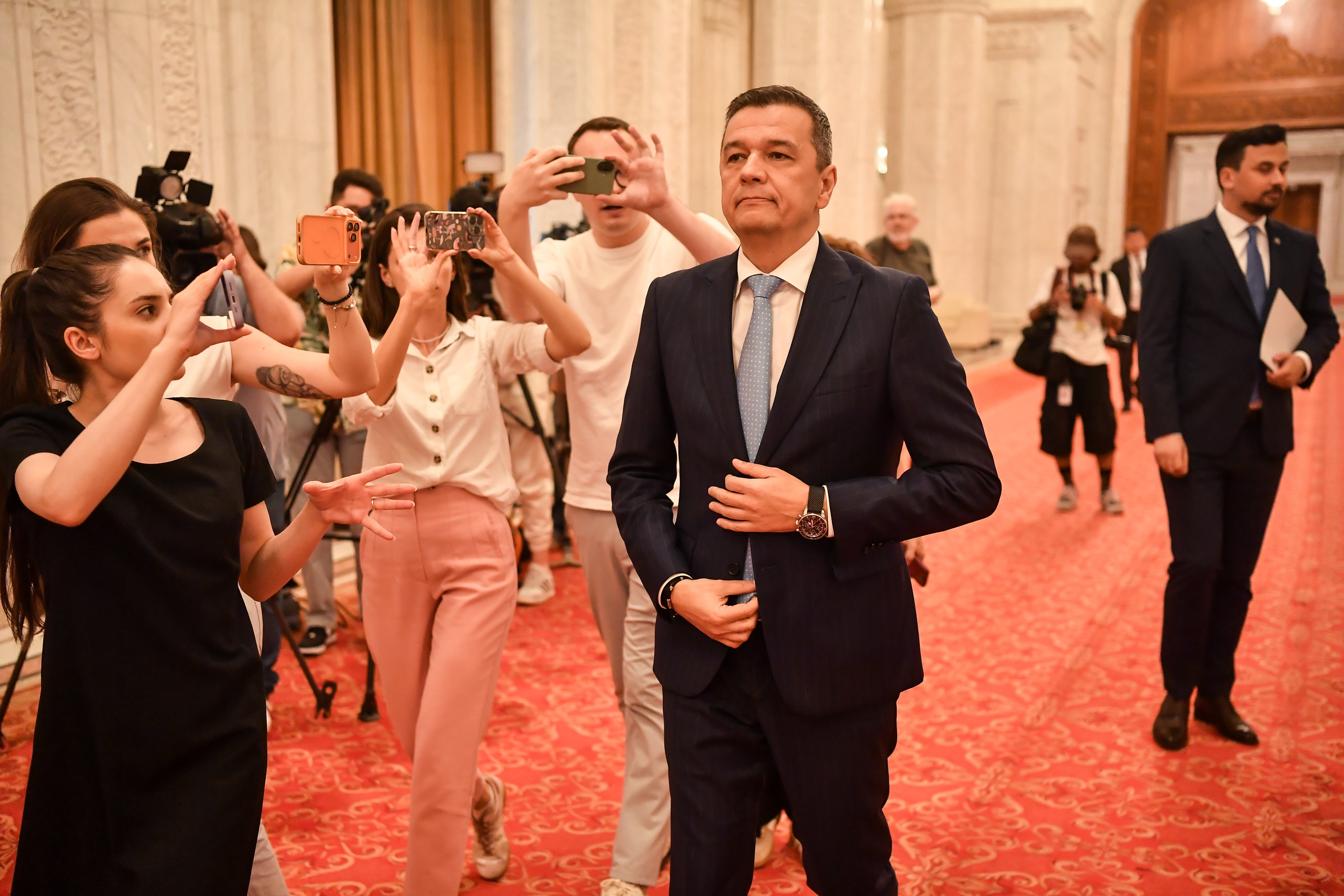 Sorin Grindeanu, înainte de negocierile de la Cotroceni: „Brătienii second-hand s-au trezit în conștiință și luptă cu PSD”