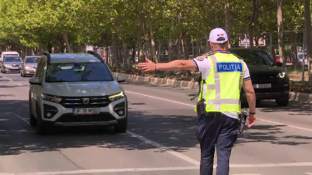 Mii de amenzi pentru lipsa centurii în București de la începutul anului. Printre scuze și explicații: Sunt un pic claustrofob
