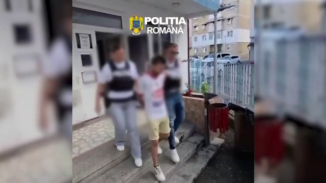 Schema prin care un tânăr din Mioveni a păcălit cu un telefon două case de amanet. Acum riscă 5 ani de închisoare
