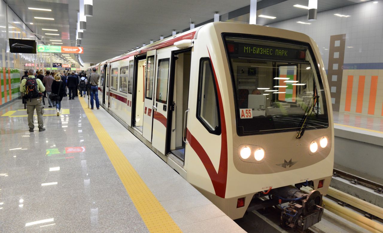 Premierul prorus al Bulgariei spune că a trecut de partea Kremlinului ca să asigure funcționarea metroului din Sofia