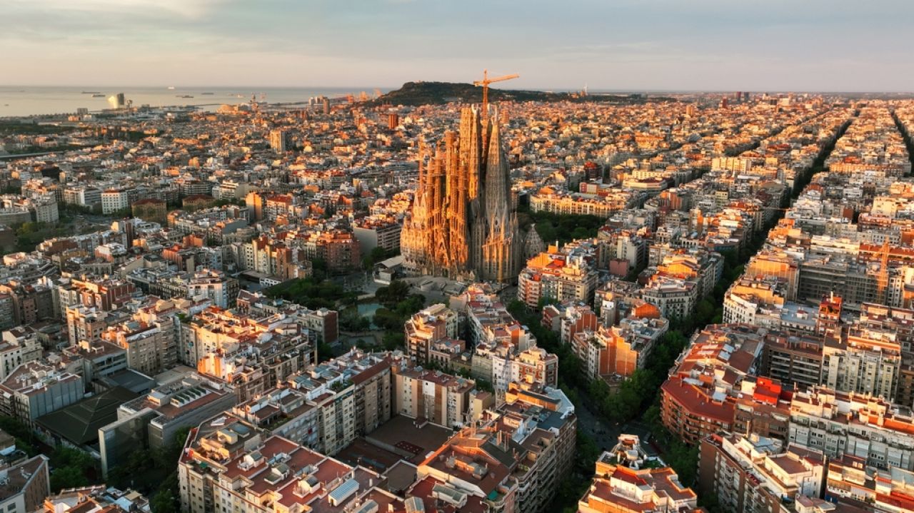 Ghid pentru turiști: obiective și sfaturi dacă vizitezi Barcelona pentru prima oară
