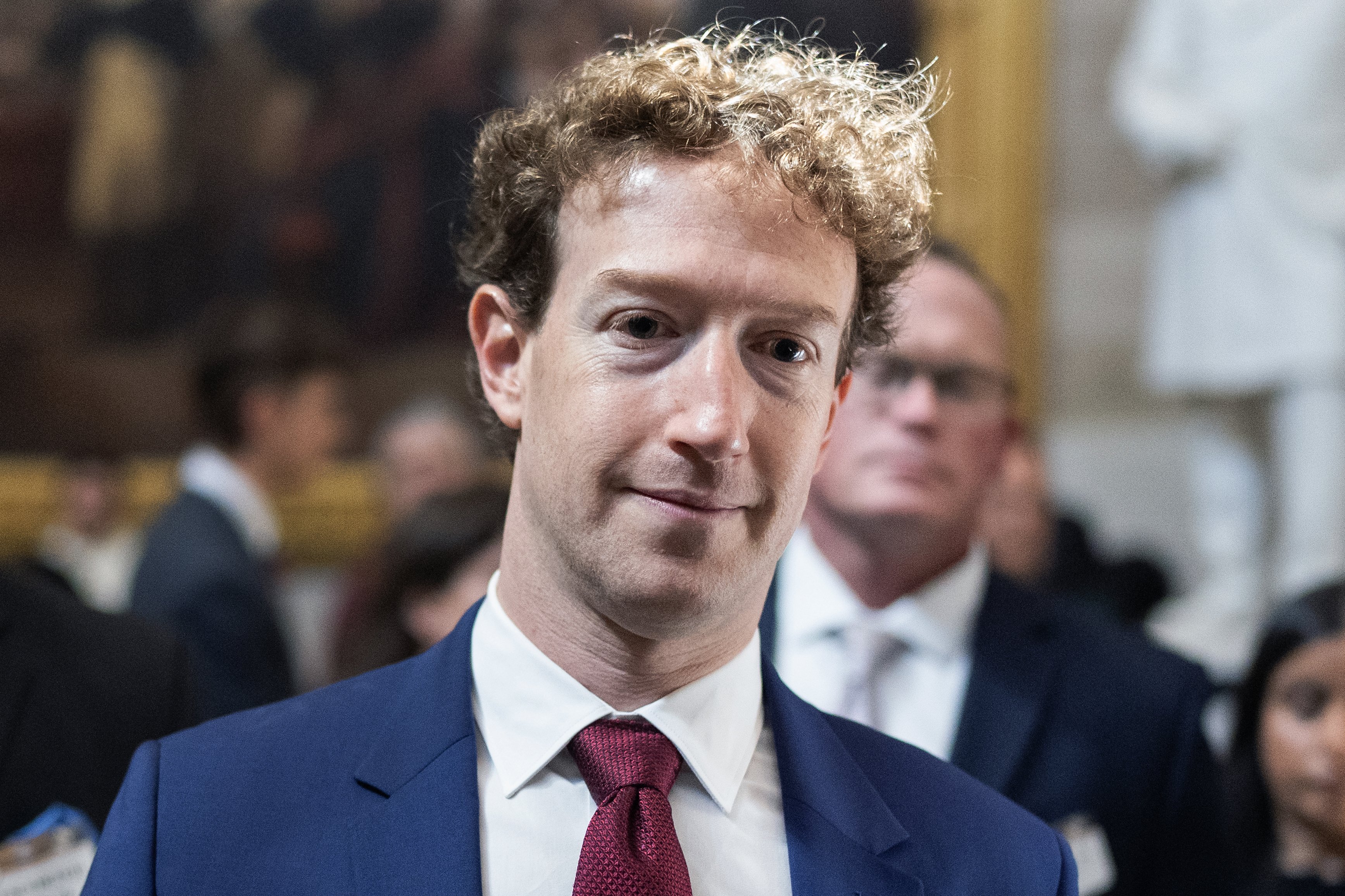 Proces colectiv al angajaților împotriva Meta. Compania lui Zuckerberg ar fi utilizat AI ca să-i concedieze abuziv