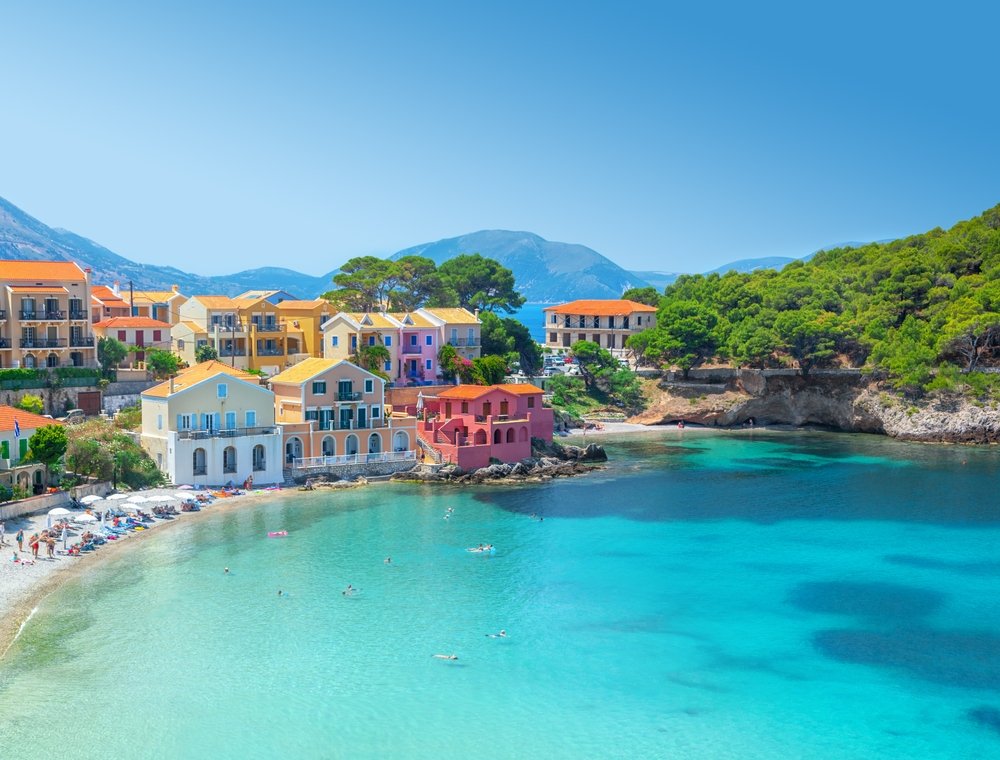 Analiză. „Noua față” a turismului. Număr record de turiști în Grecia, evoluție bună și în Europa