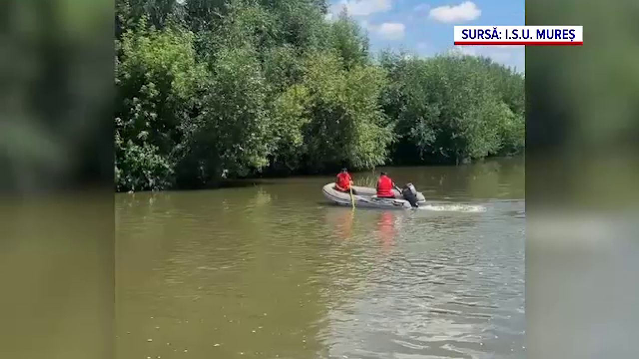 Doi copii s-au înecat în râul Mureș, intervenția pompierilor a fost fără succes