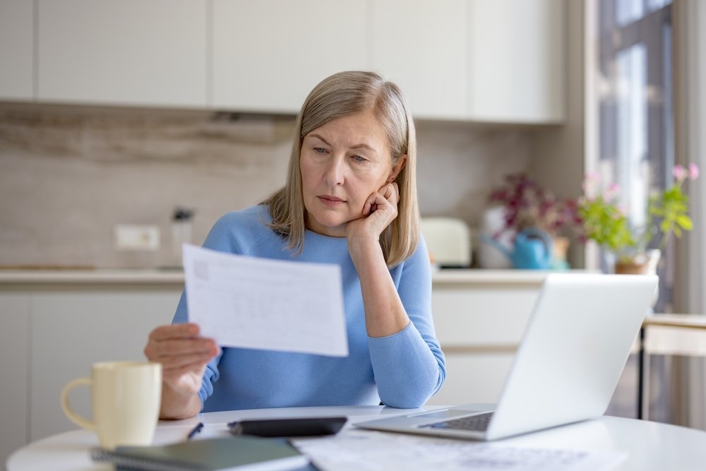 Vârsta de pensionare pentru femei a crescut. Cum se folosește noul calculator oficial de pensii