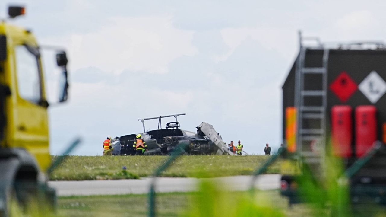 Un elicopter militar s-a prăbușit în Cehia: un mort și trei răniți
