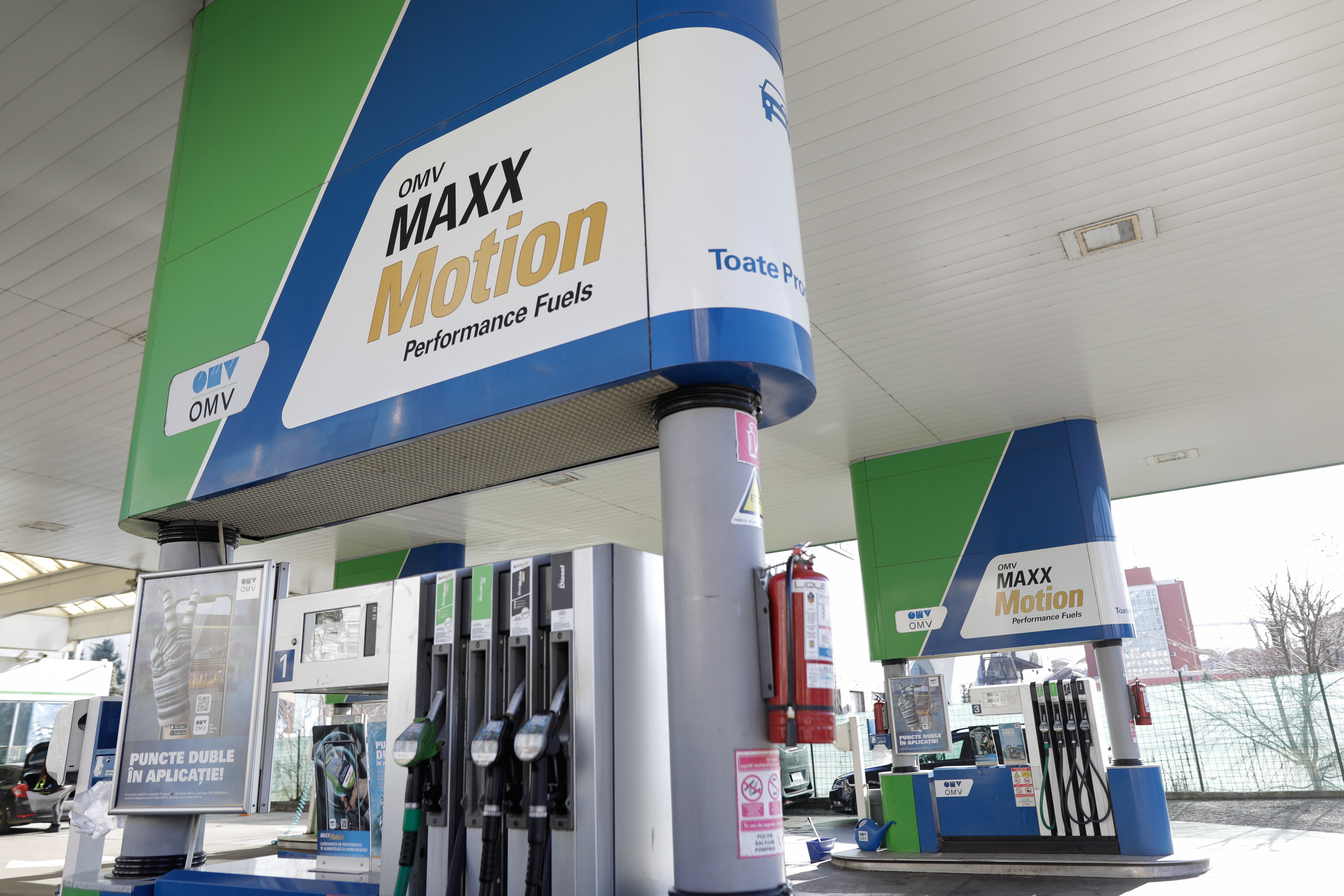 Cât costă benzina și motorina în stațiile Petrom, OMV și MOL. Prețurile afișate azi, 29 iulie 2026