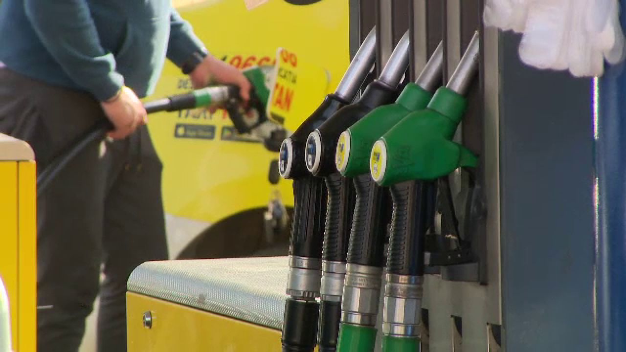 Motorina a trecut de 10 lei pe litru. Pentru prima oară, va fi aplicat un sistem dinamic de reducere a accizei