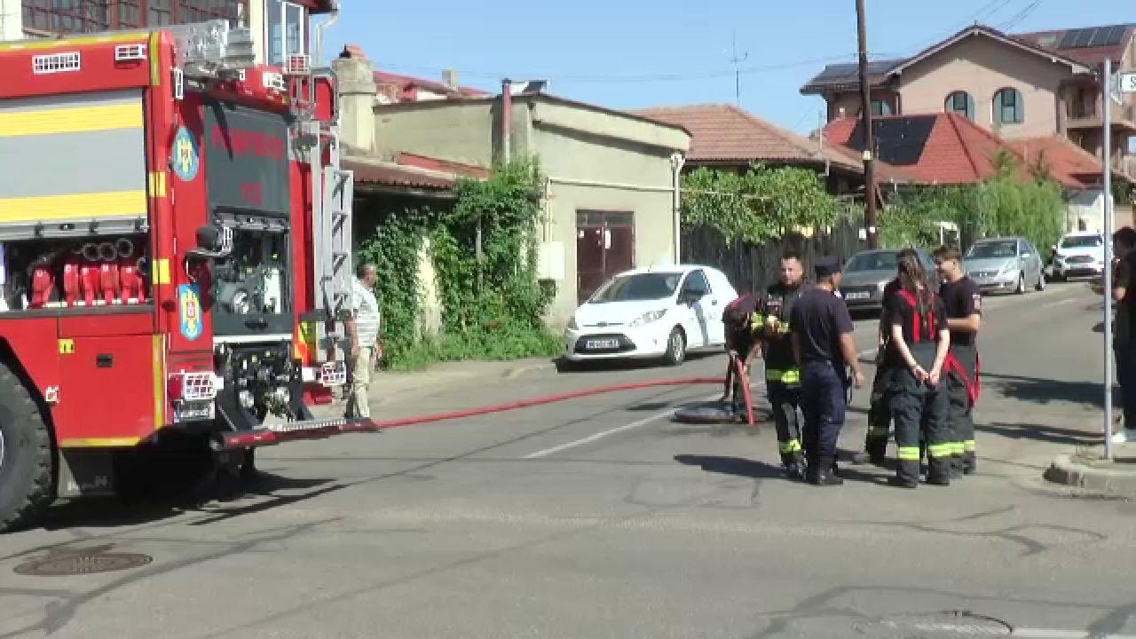 Miros puternic de gaz în Drobeta-Turnu Severin, se suspectează o posibilă scurgere