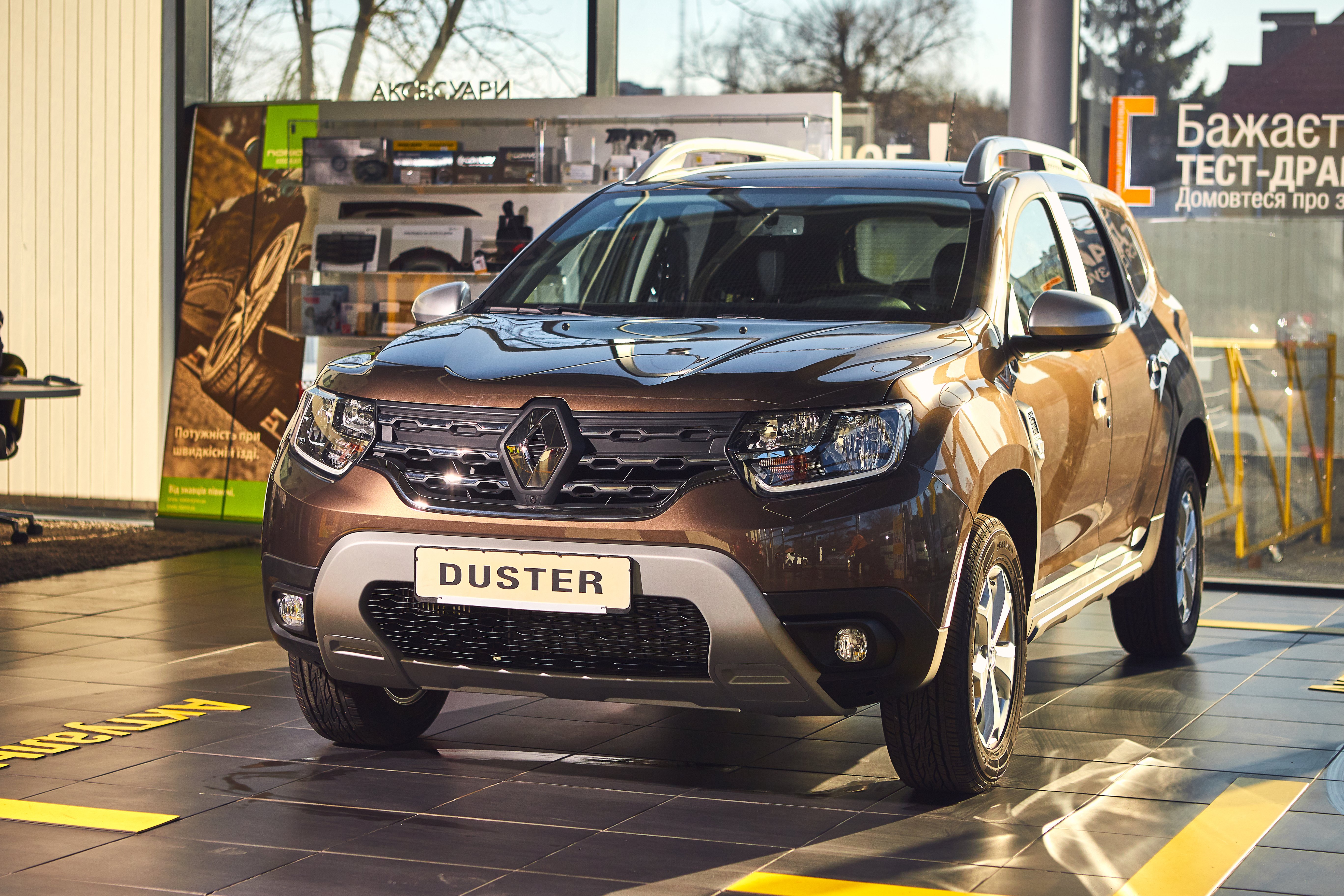 Duster este cea mai vândută mașină din Ucraina. Câte SUV-uri fabricate la Mioveni au cumpărat anul acesta ucrainenii
