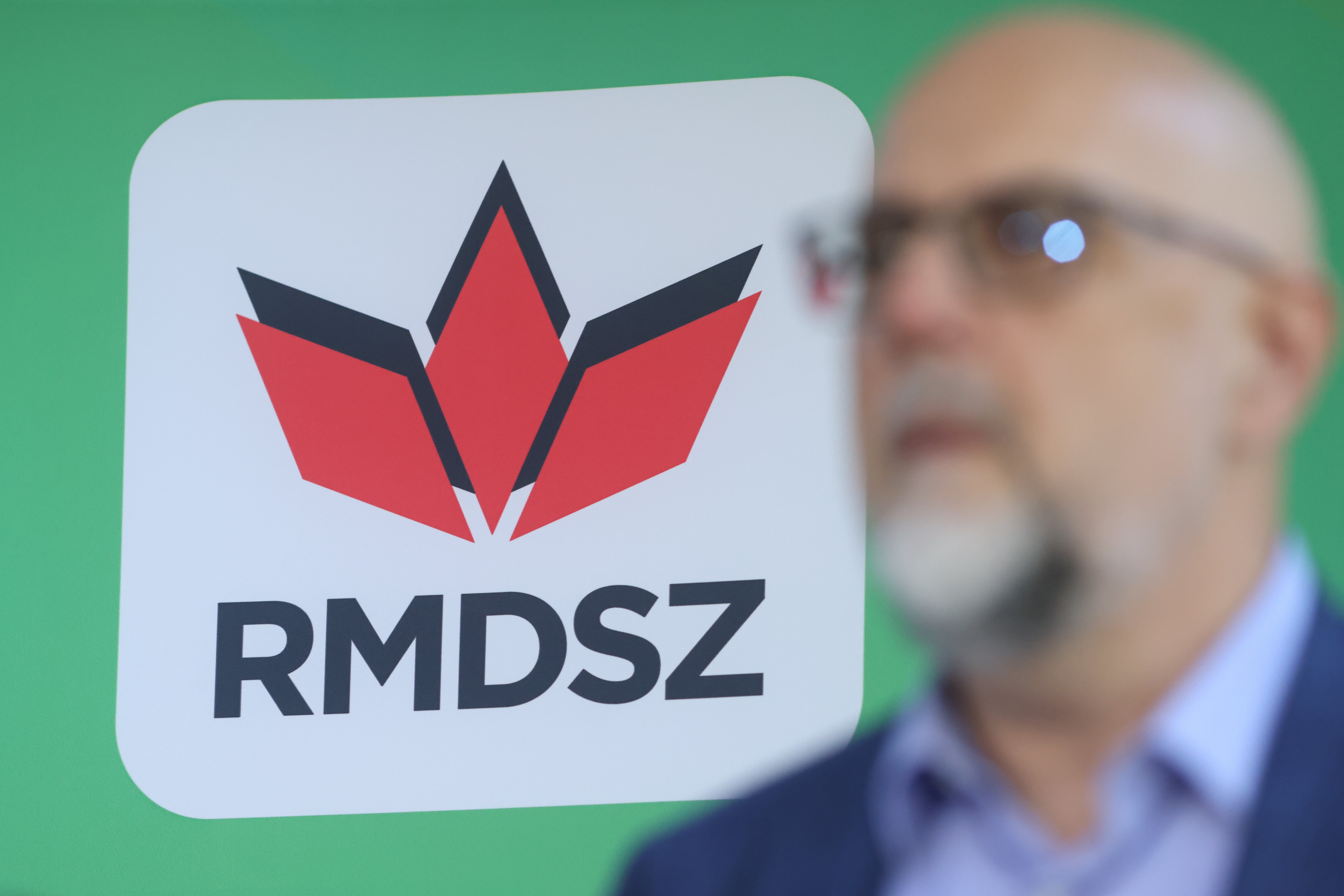 UDMR sare în apărarea unui coleg, acuzat de procurorii anticorupție: ”Suntem alături de Raduly Istvan”, prefectul Covasnei