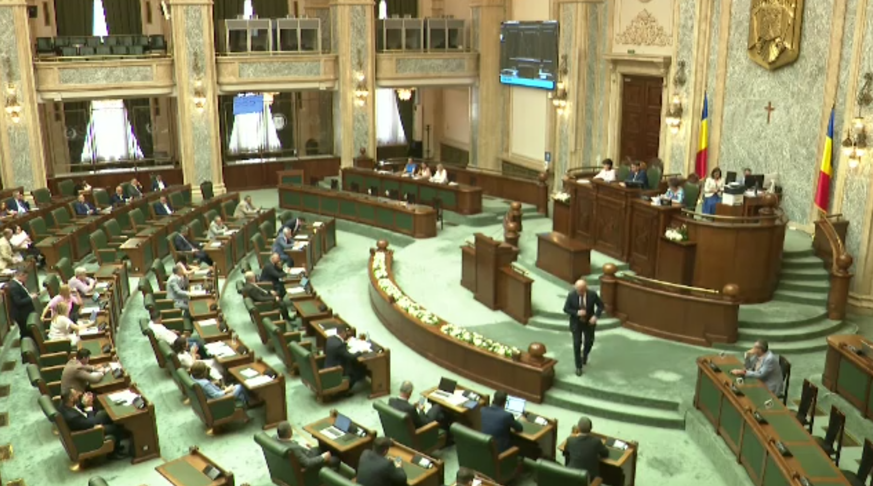 Contre între parlamentari, la votul legilor biodiversității și decarbonizării. Ce a spus Ilie Bolojan