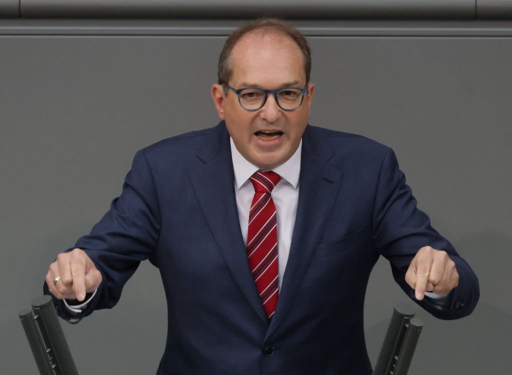 Ministrul de interne german, despre incidentul cu dronă de pe aeroportul din Leipzig: A fost un scenariu de atac hibrid